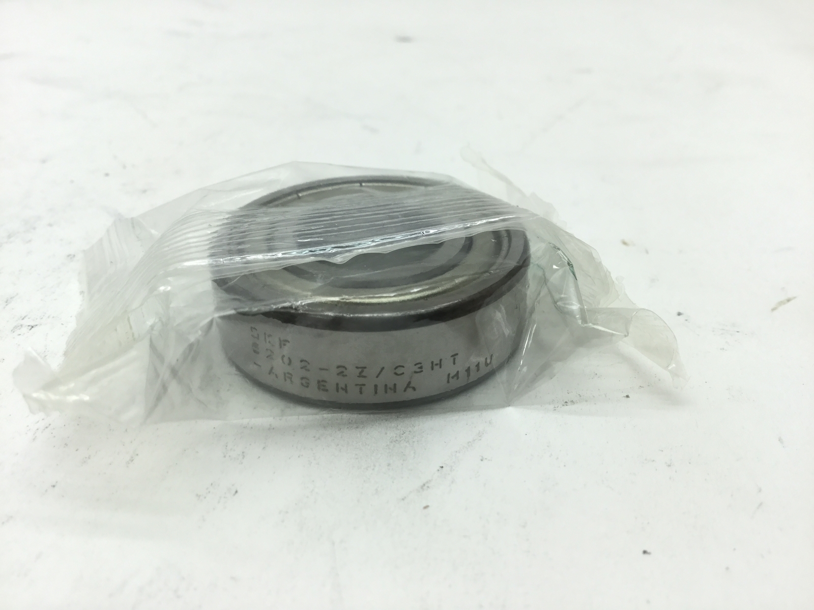 Lot of 3 New SKF 6202-2ZJEM Deep Groove Ball Bearing, ID 15mm OD 35mm W 11mm