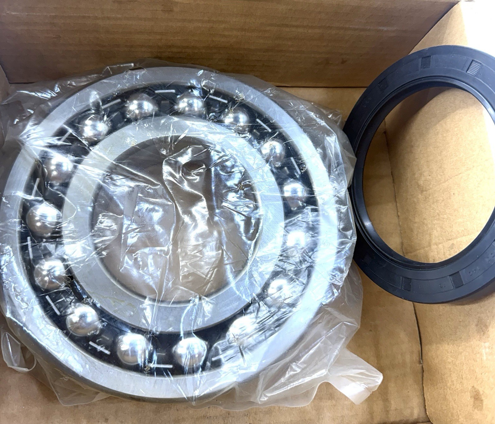 ISB 1318ACC Double-row self-aligning ball bearing