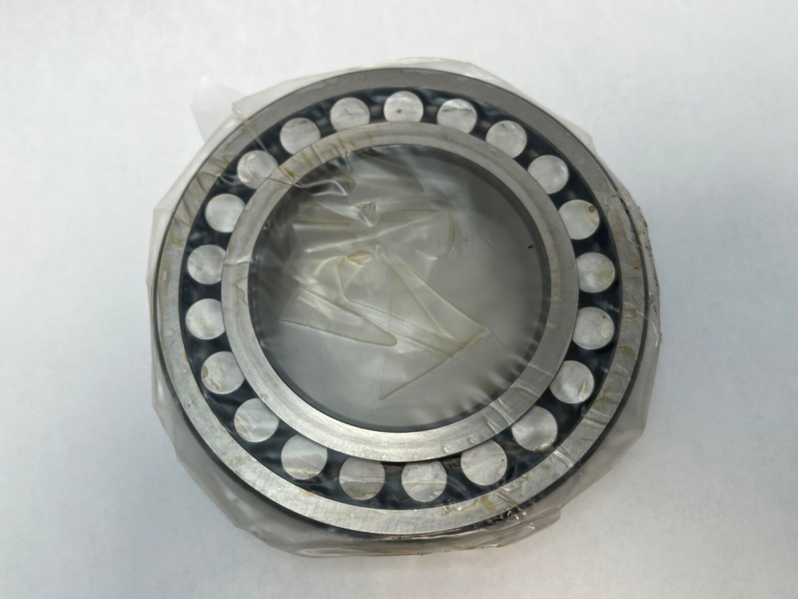 NTN 22215BD1C3 Spherical Bearing 75x130x31 mm 22215CJ 22215-B-D1-C3 Japan