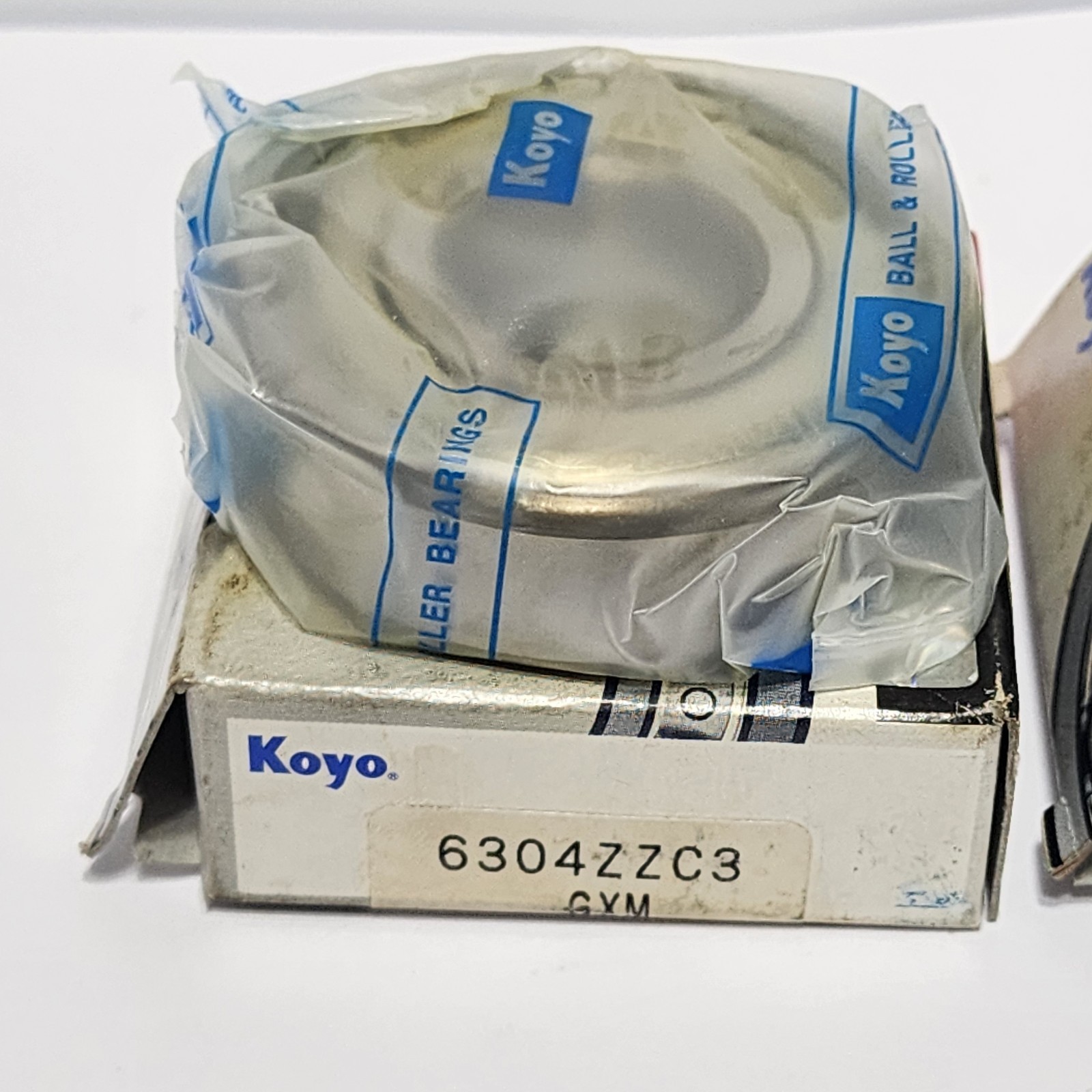 6304 ZZC3 / 6304 ZZ JEM Koyo Ball Bearing 20mm X 52mm X 15mm (Lot of 3)