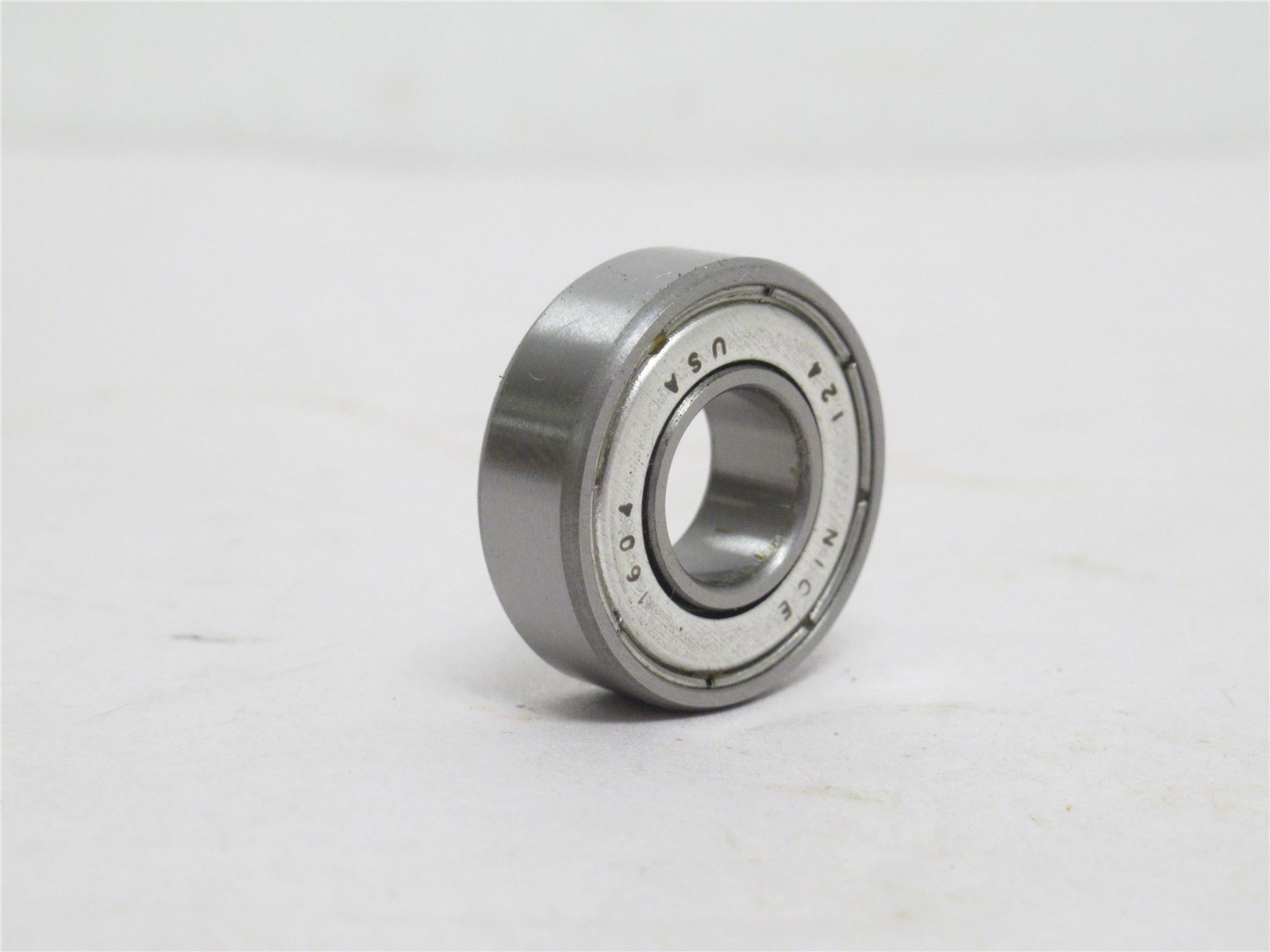 242075 Old-Stock; NICE 1604DS Ball Bearing; 3/8″ID x 7/8″OD x 9/32″ Wide