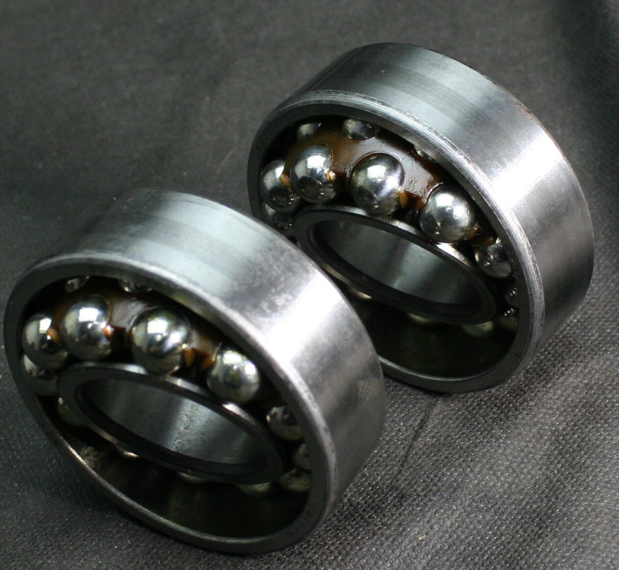 Two (2) SKF 2207 ETN9 Self Aligning Bearing 35 MM ID USA