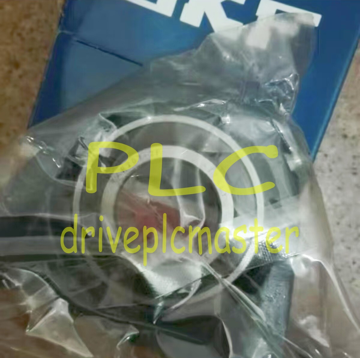 1PC SKF SY 40 TF outer ball bearing with seat~