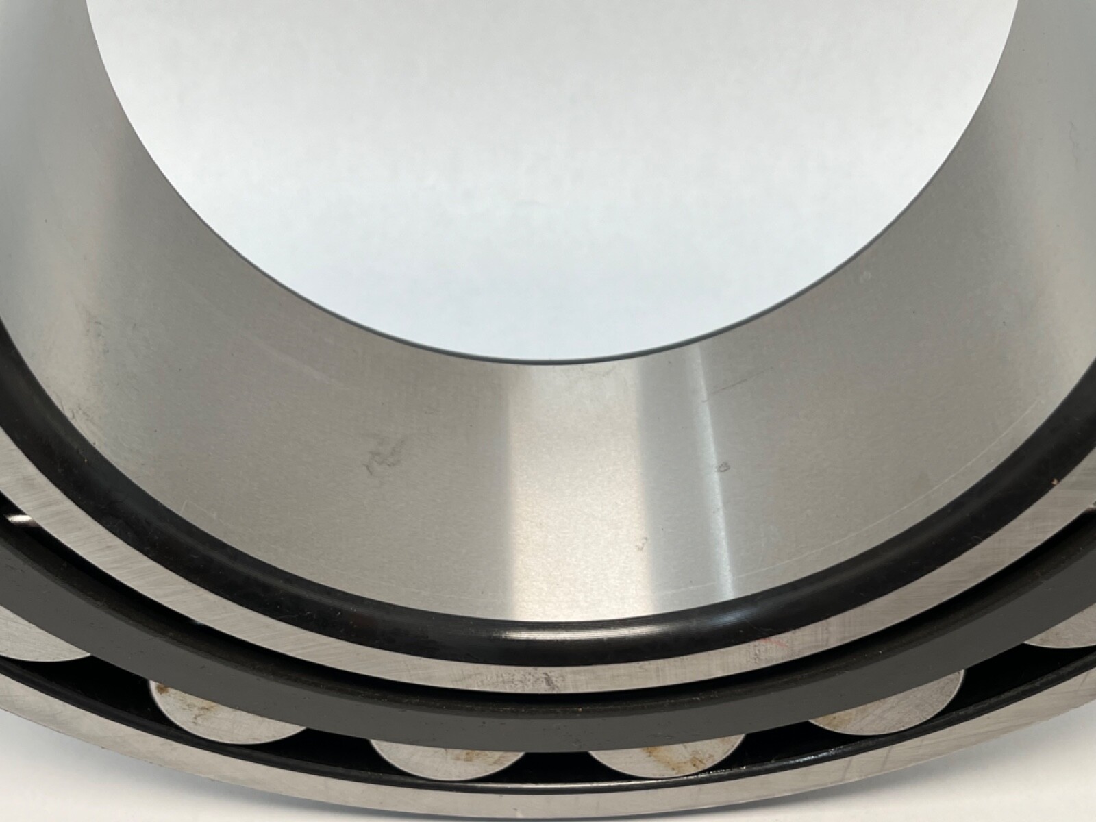 FAG 22234E Spherical Bearing 22234E 22234-E-W33 170x310x86 mm