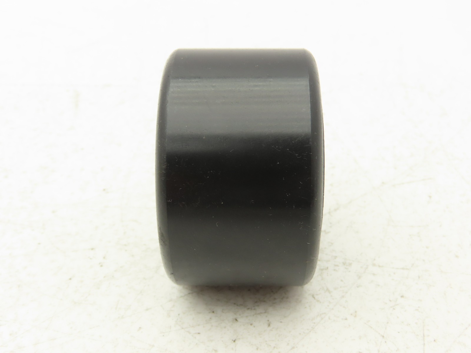 Smith YR-2-1/2-X Cam Follower Roller Bearing 2-1/2″ OD x 3/4″ ID x 1-1/2″ Width
