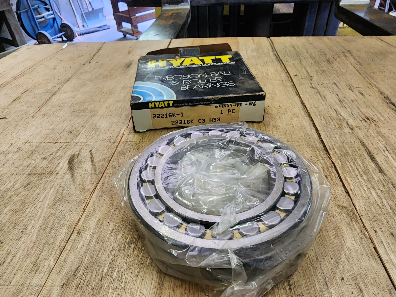 HYATT 22216K-1 Brass Cage Spherical Roller Bearing 140MM OD x 80MM ID x 33MM W.