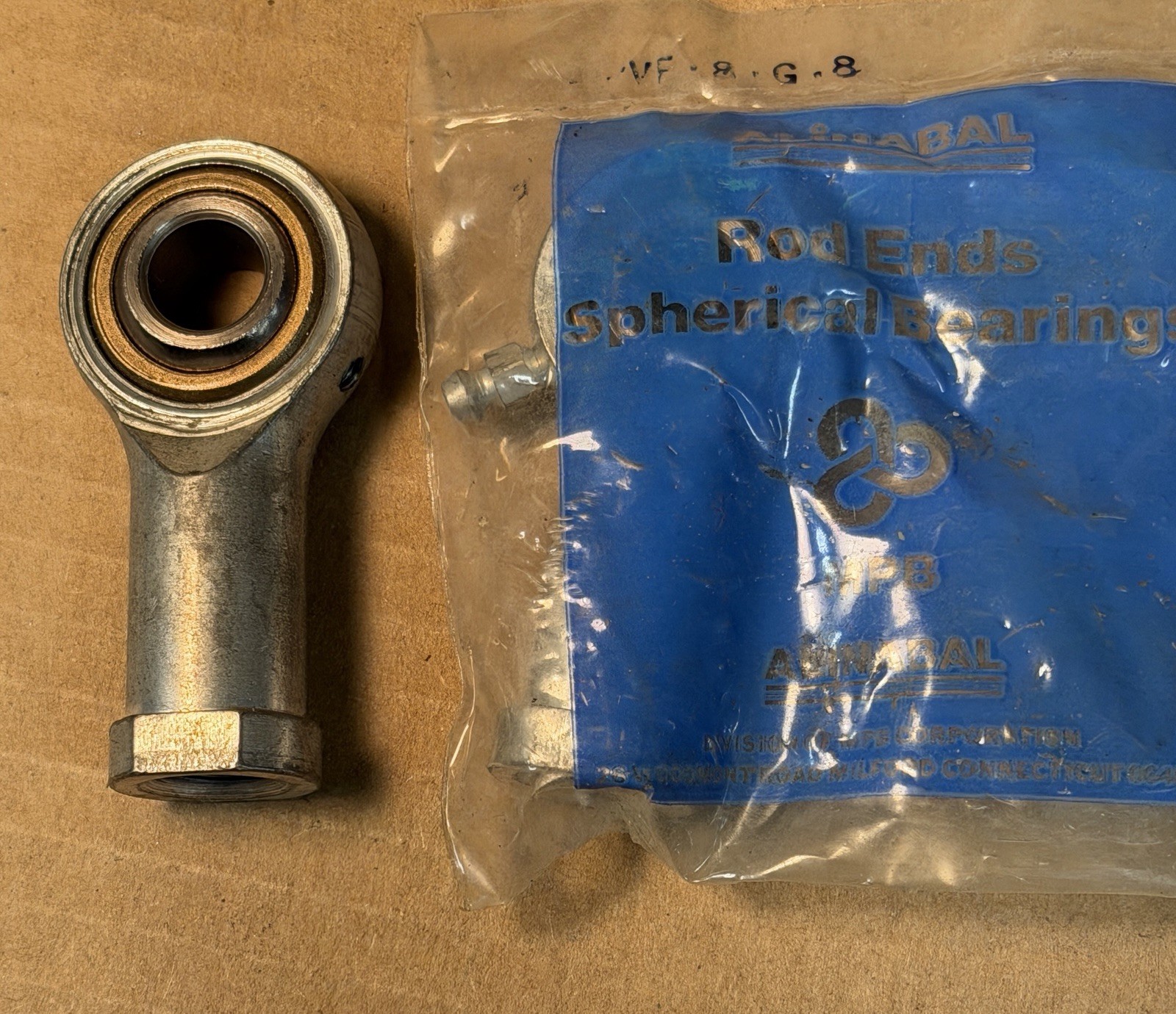 Alinabal Rod End Bearing VF-8-G-8 1/2” Bore X 1/2-20 RH Thread 1 New/ 1 Used