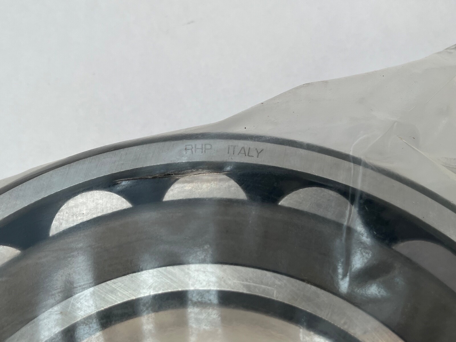 RHP 22228EJW33 Bearing 140x250x68 mm 22228E 22228-E-J-W33 22228CCJ Japan