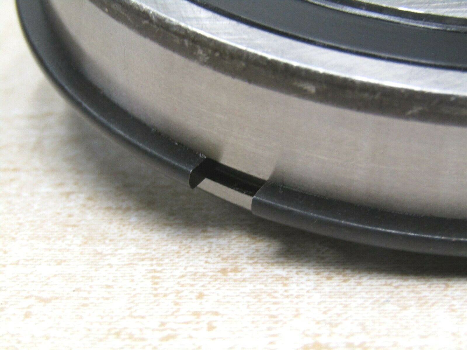 URB RBR 6014-2RSNR 70mm X 110mm X 20mm Deep Groove Sealed Snap Ring Bearing