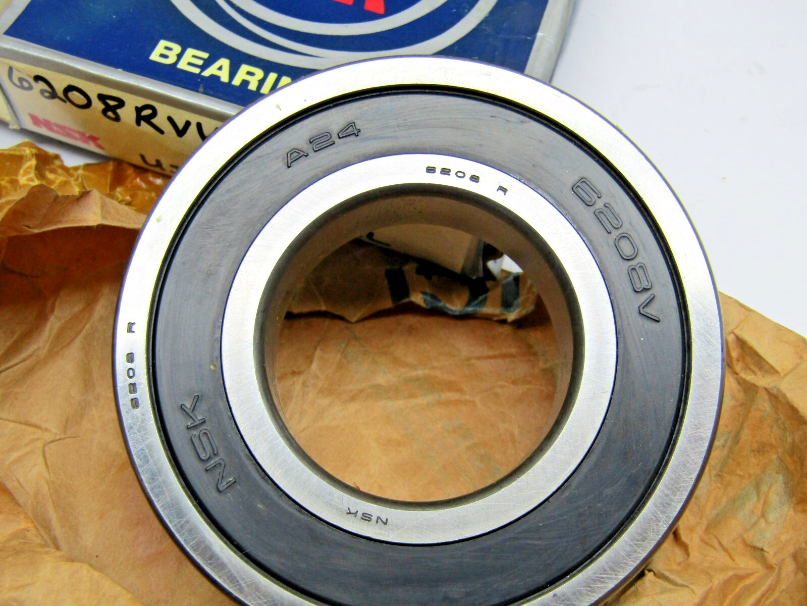 NSK 6208RVV C3 6208-2RS 40mm X 80mm X 18mm Sealed Bearing