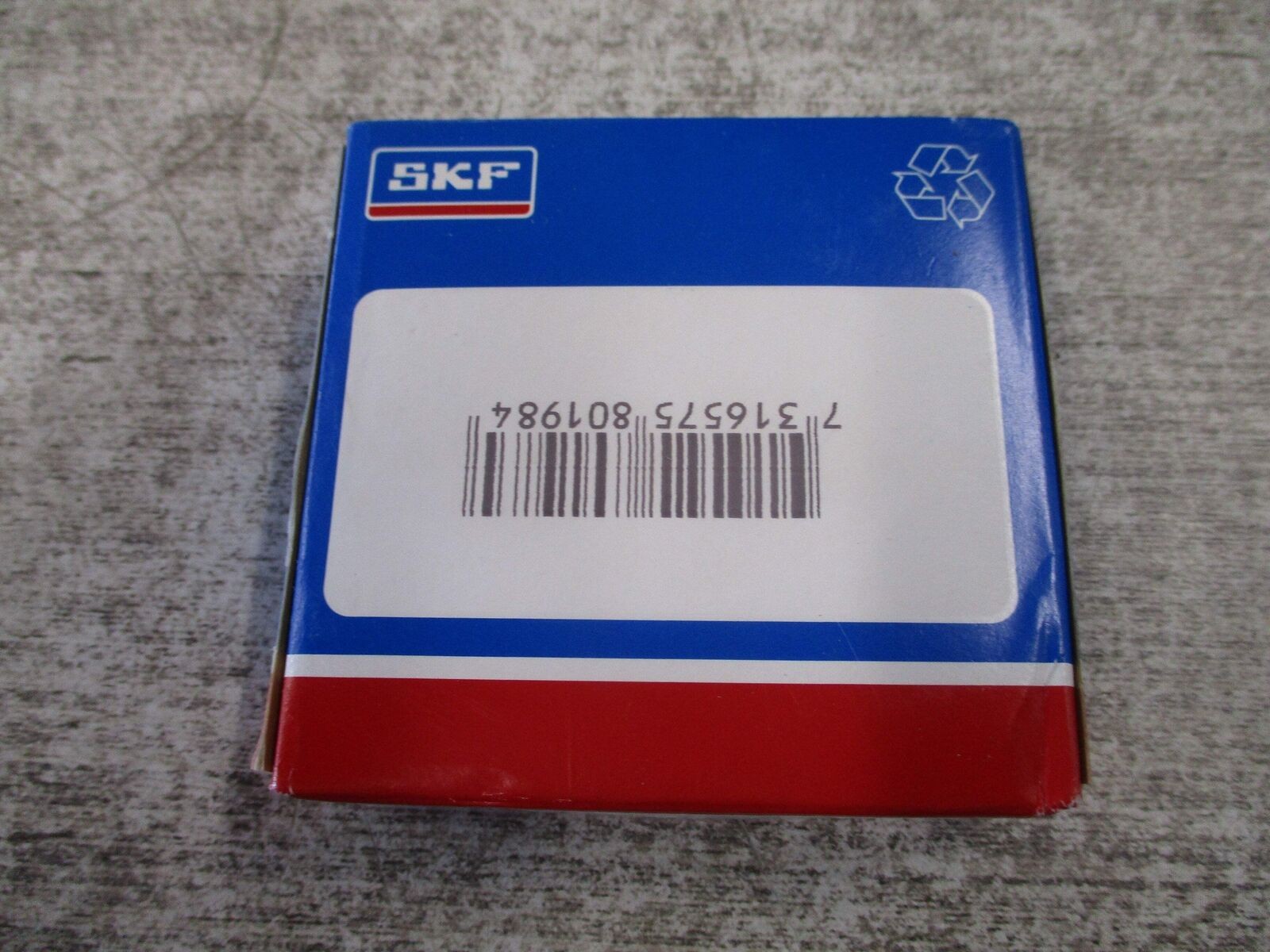 SKF Explorer Bearing 6207-2RS1/C3 New Surplus