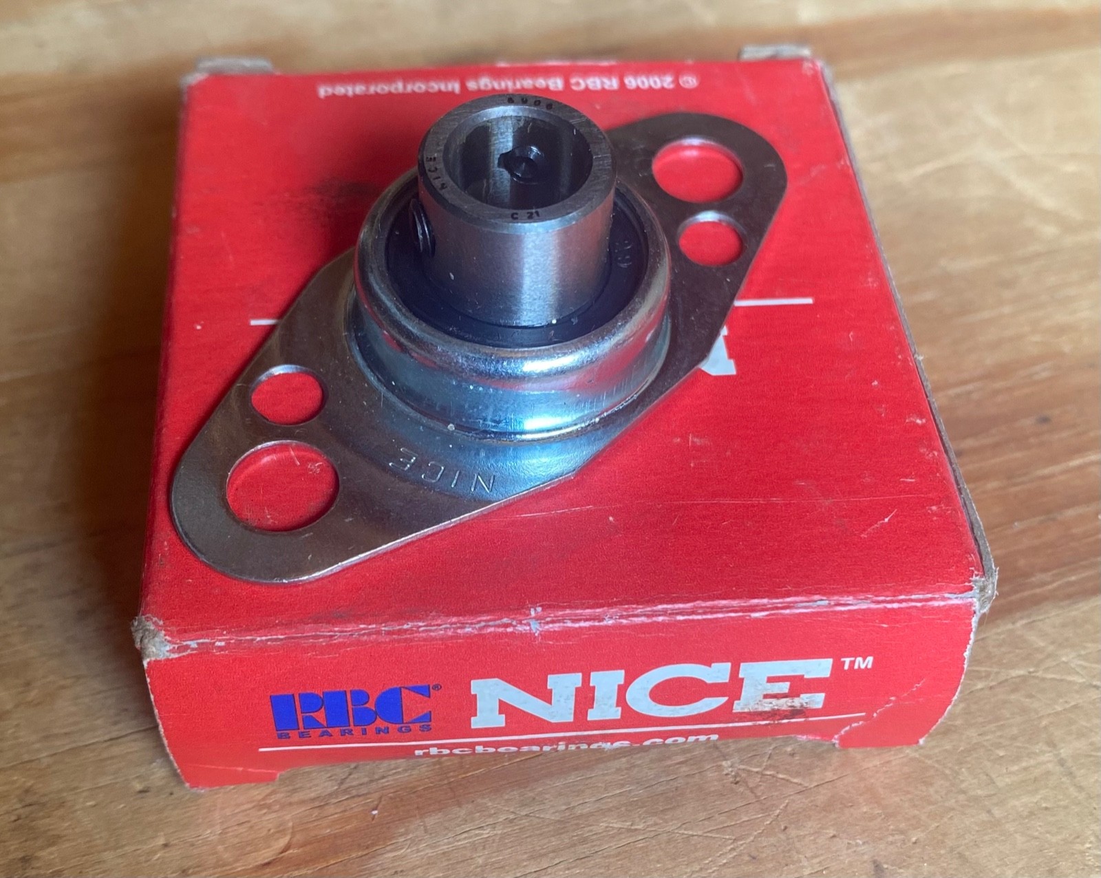 RBC Nice N6906TNTG18 Flange Bearing