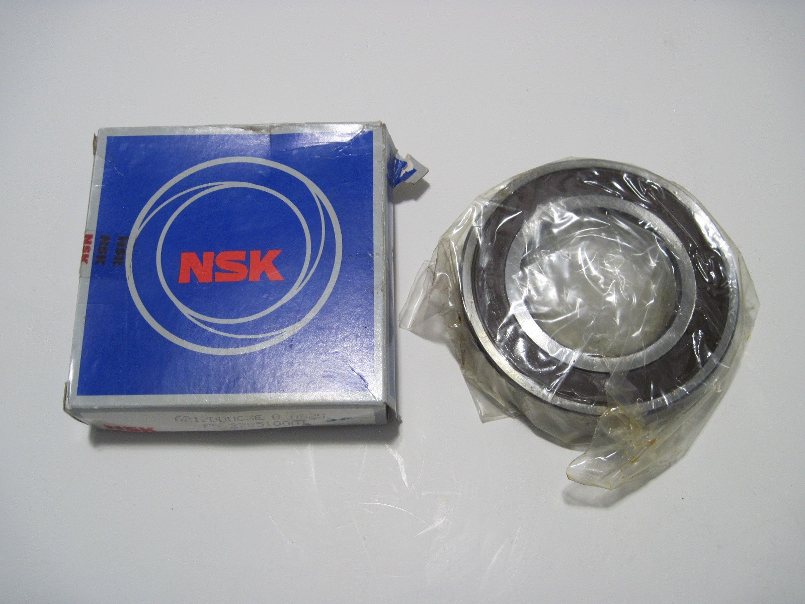 NOS NSK 6212DDUC3 Deep Groove Radial Ball Bearing 60x110x22mm 6212 DDUC 3E