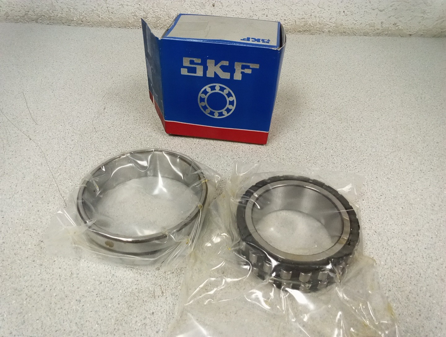 SKF NN 3011 KTN/SPW33 Cylindrical Bearing US SELLER