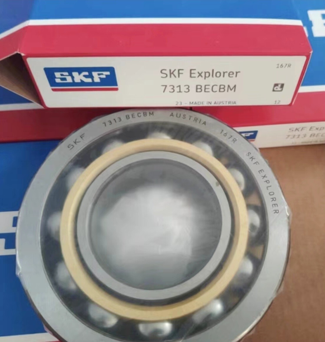 NEW SKF 7313 BECBM angular contact ball bearing 65x140x33mm 1PCS #DW