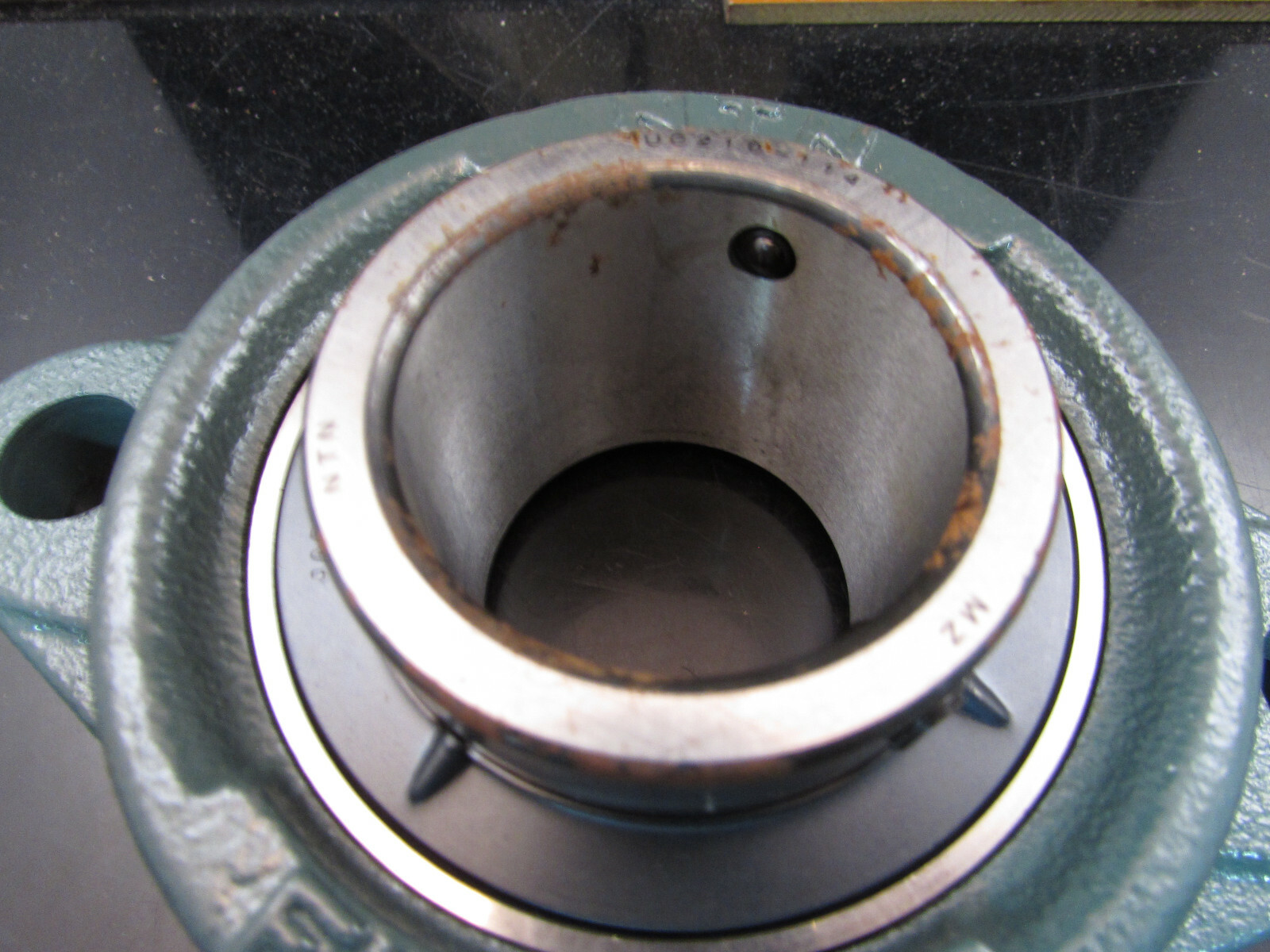 NTN 2 BOLT FLANGE MOUNTED UNIT – UCFL210-200D1