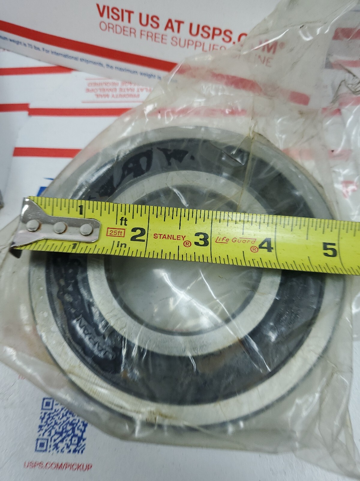 NSK 6312RVVC3E Bearing Rubber Seals 60x130x31 mm 6312 R VV 2RS C3 E 6312RS Japan
