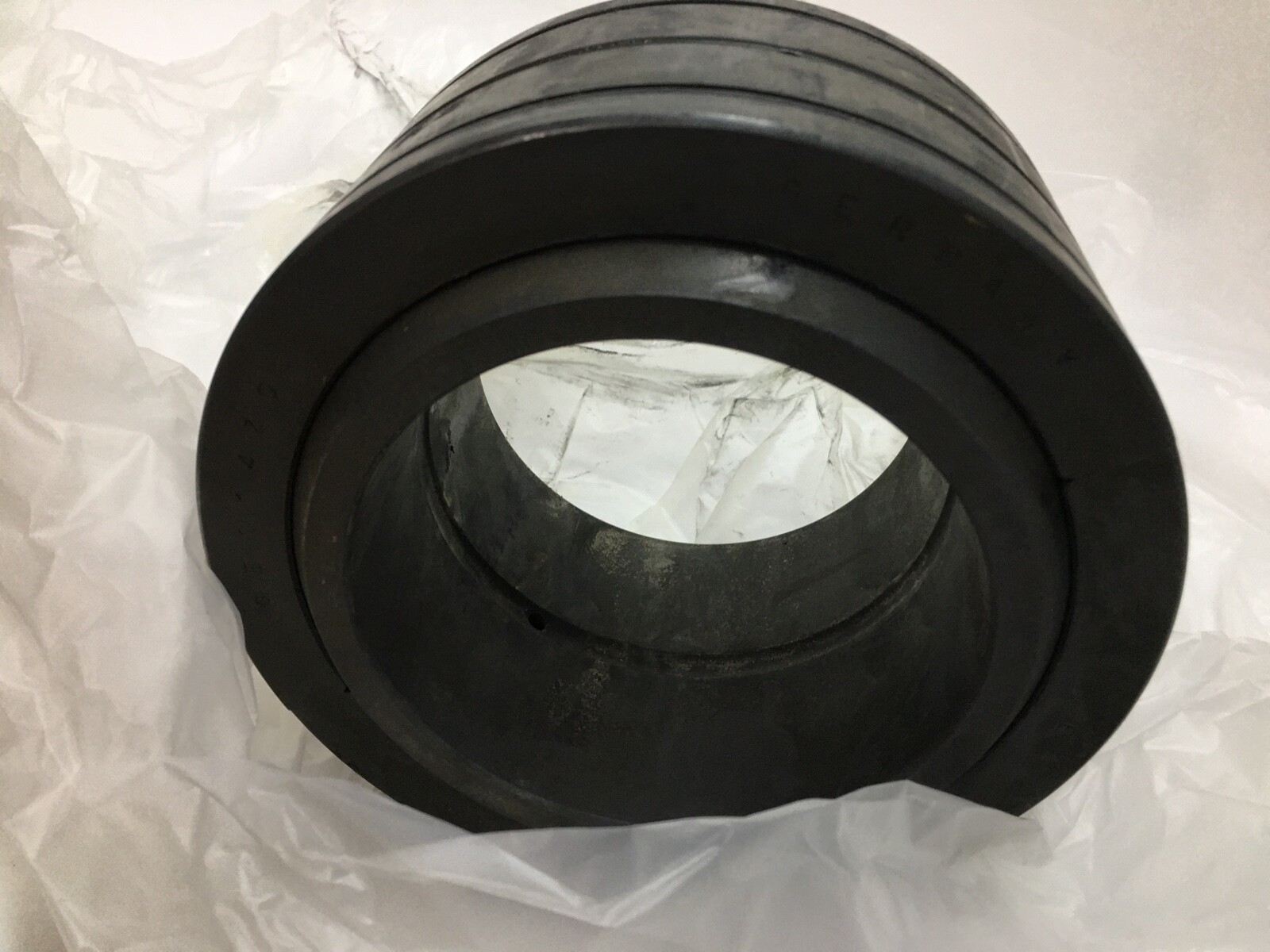 FAG GE-114ZO Spherical Plain Bearing 4-1/2x7x3-3/8″ – 3-15/16″ GE114ZO Germany