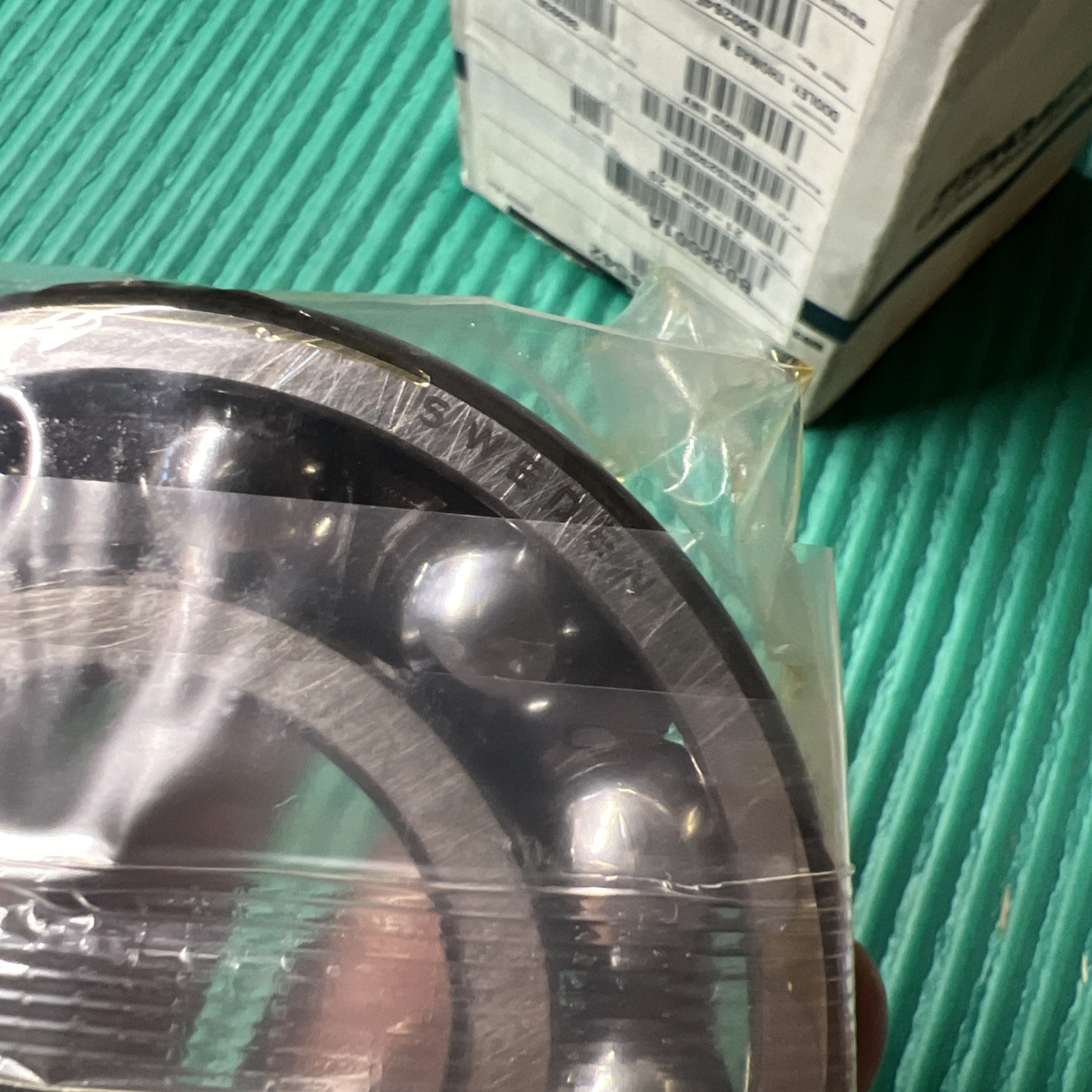 Super coolSKF 2309ETN9 Self Aligning Bearing 45x100x36 mm 2309 ETN9 2309E Sweden