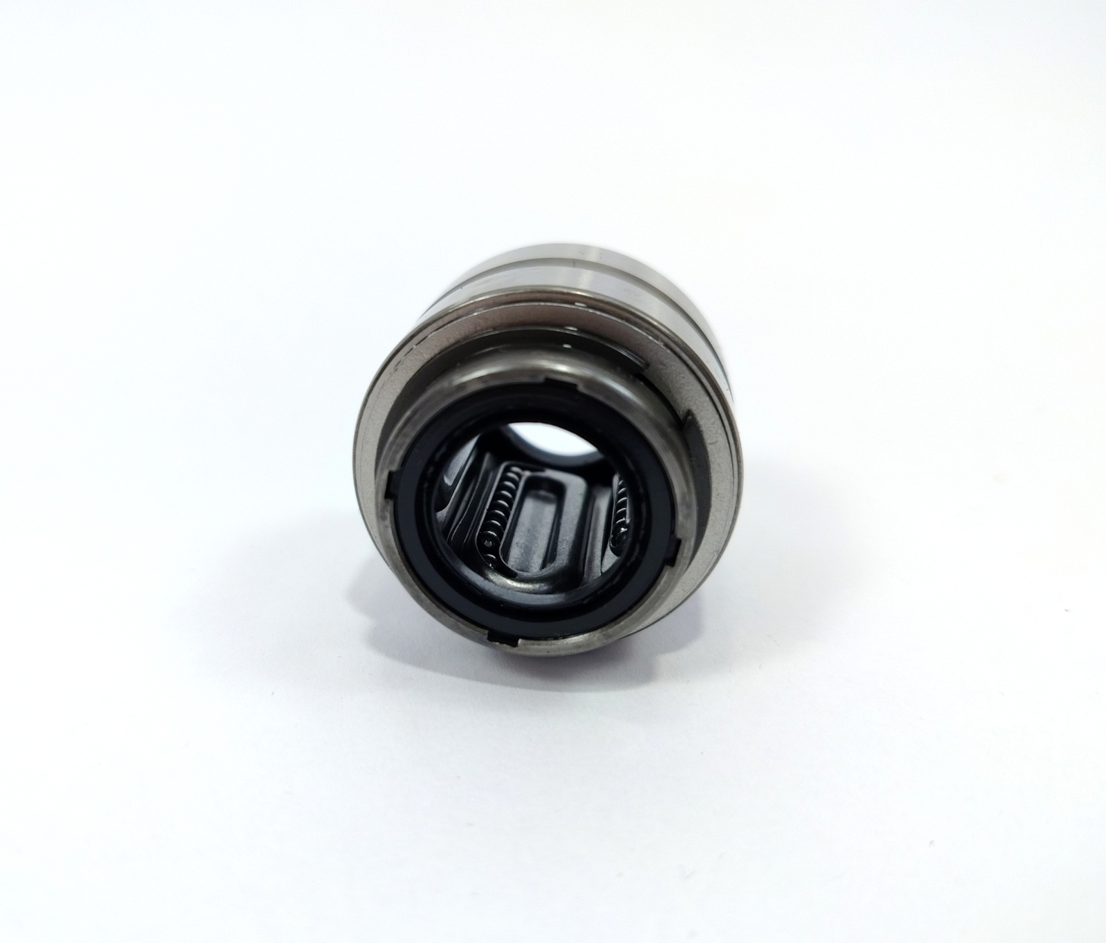 Bosch / Rexroth R066701600 KBRON-16-DD Rotary Linear Bushing