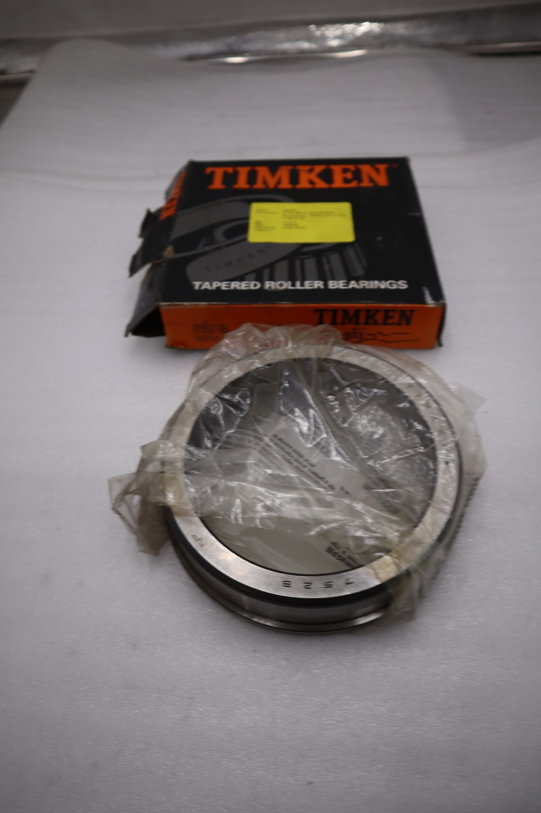 752B – TIMKEN – FACTORY NEW – STOCK 2924CC