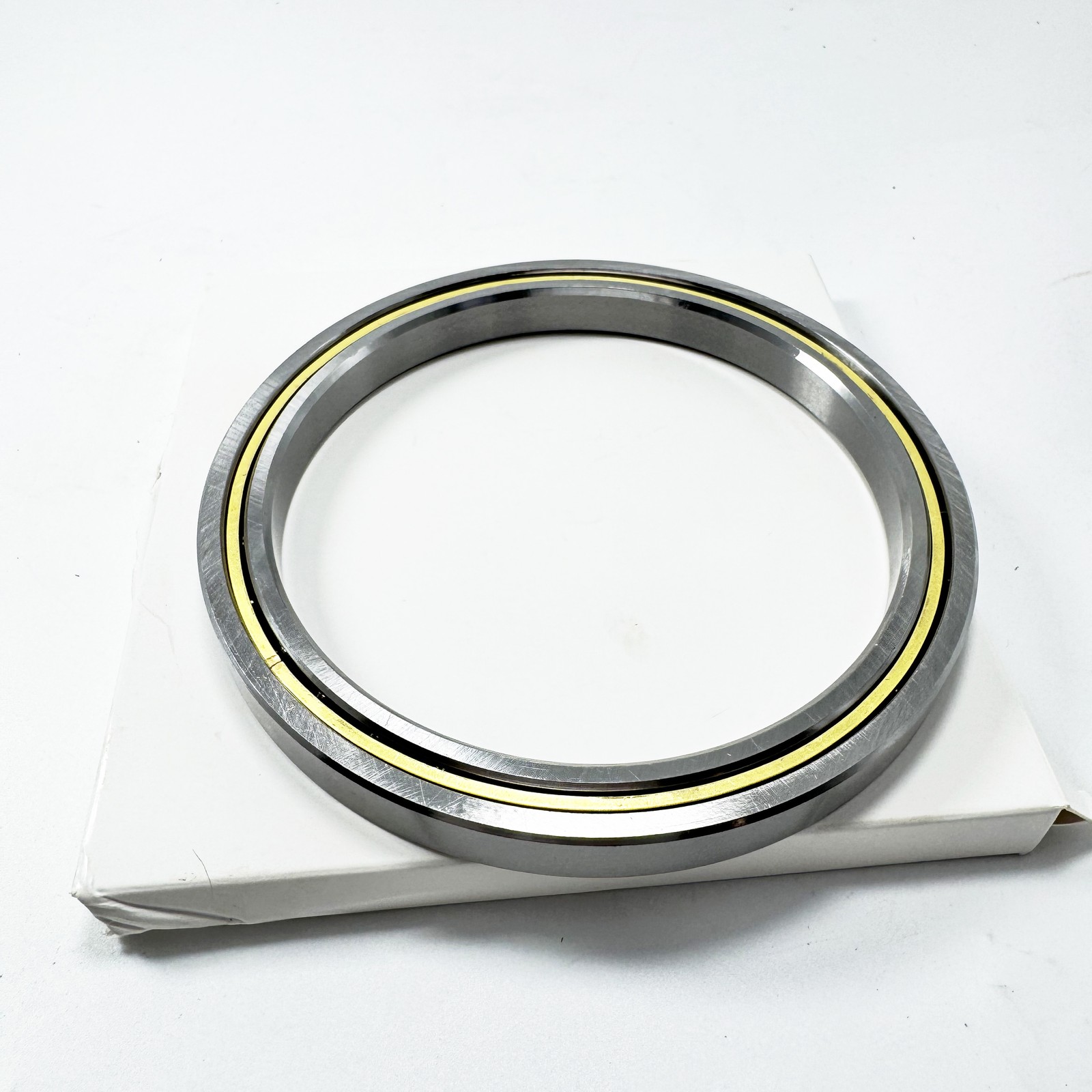 Molded Low Profile Extra Slim Section Roller Bearing fit for Aerospace 1Pc Unit