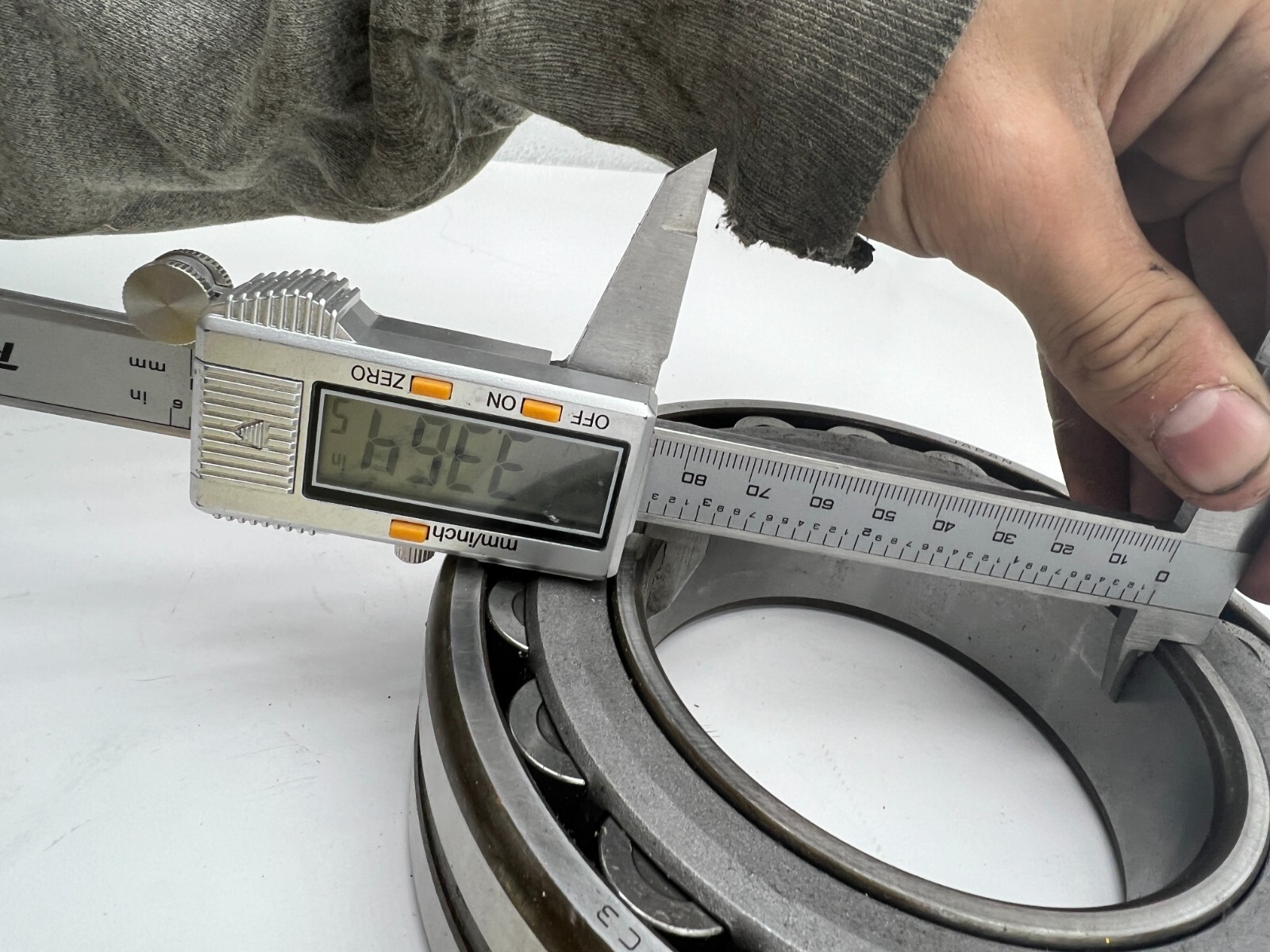 Link-Belt Spherical Bearing 22217LB W33 C3 Heavy Duty Silver 85 x 150 x 36 mm