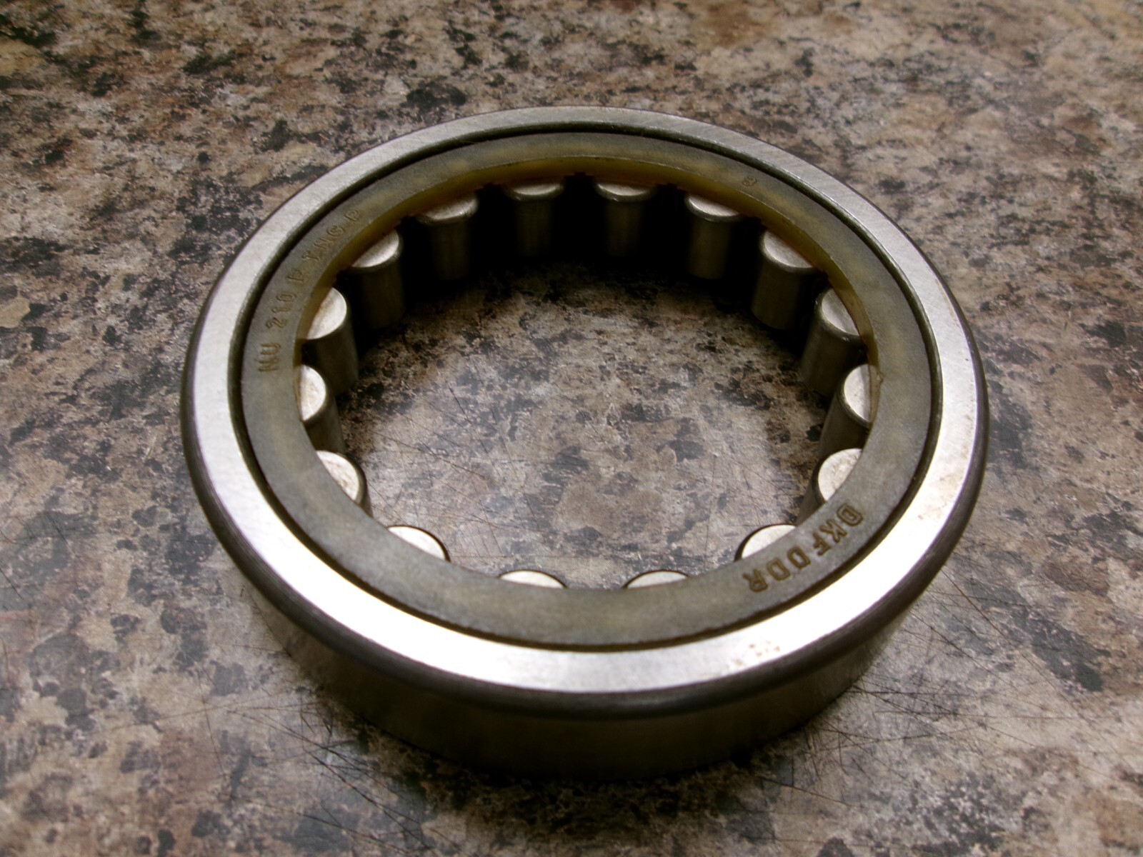 NOS DKFDDR NU 210 E TNG P P6NA CYLINDRICAL ROLLER BEARING A588