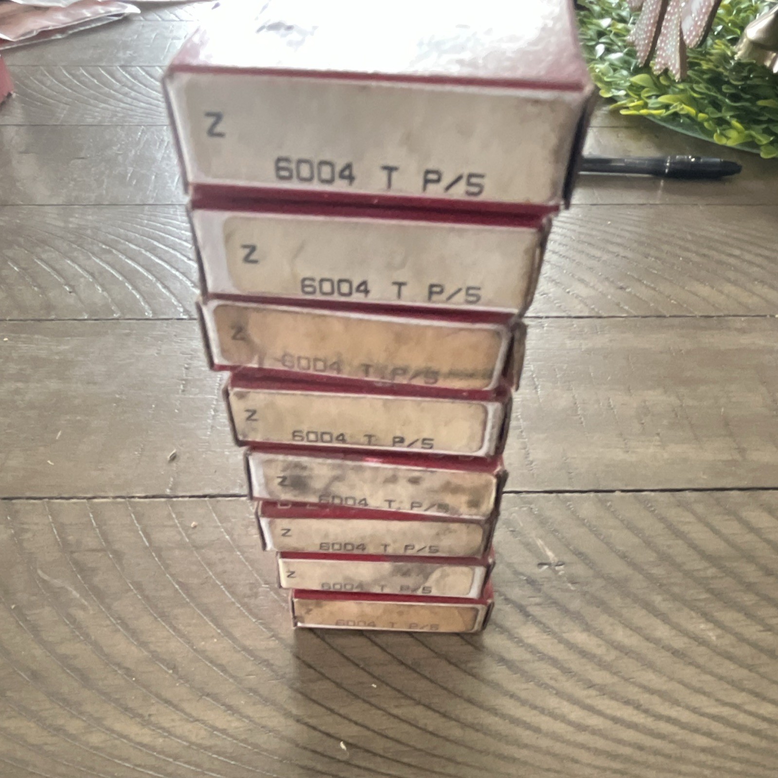 Lot of 8 Consolidated Bearings 6004 T P/5 Steel Ball Bearing 20mm x 42mm x 12mm