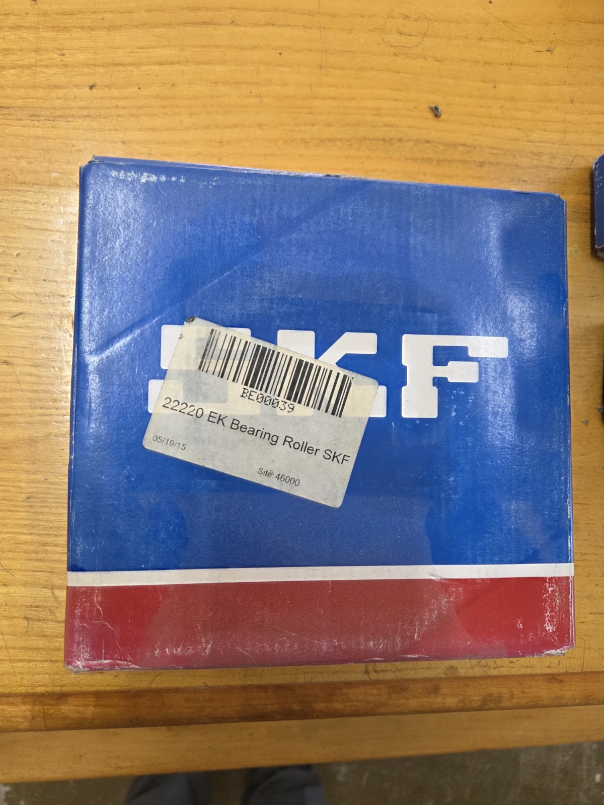 SKF 22220 EK Spherical Roller Bearing 100mm Bore x 180mm OD Steel