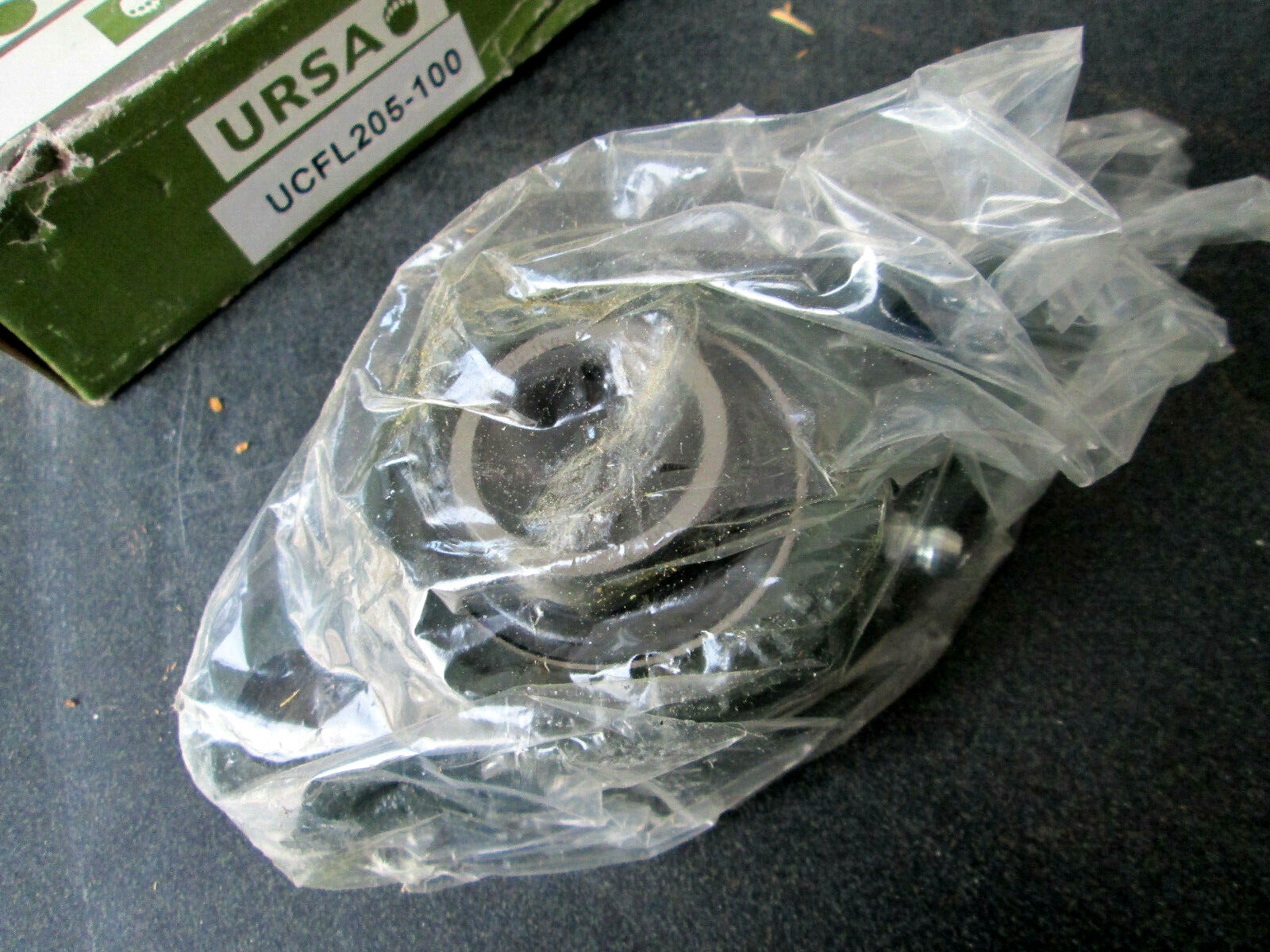 URSA UCFL205-100 Pillow Block Bearing 1″ / 25mm Shaft – 2 pack