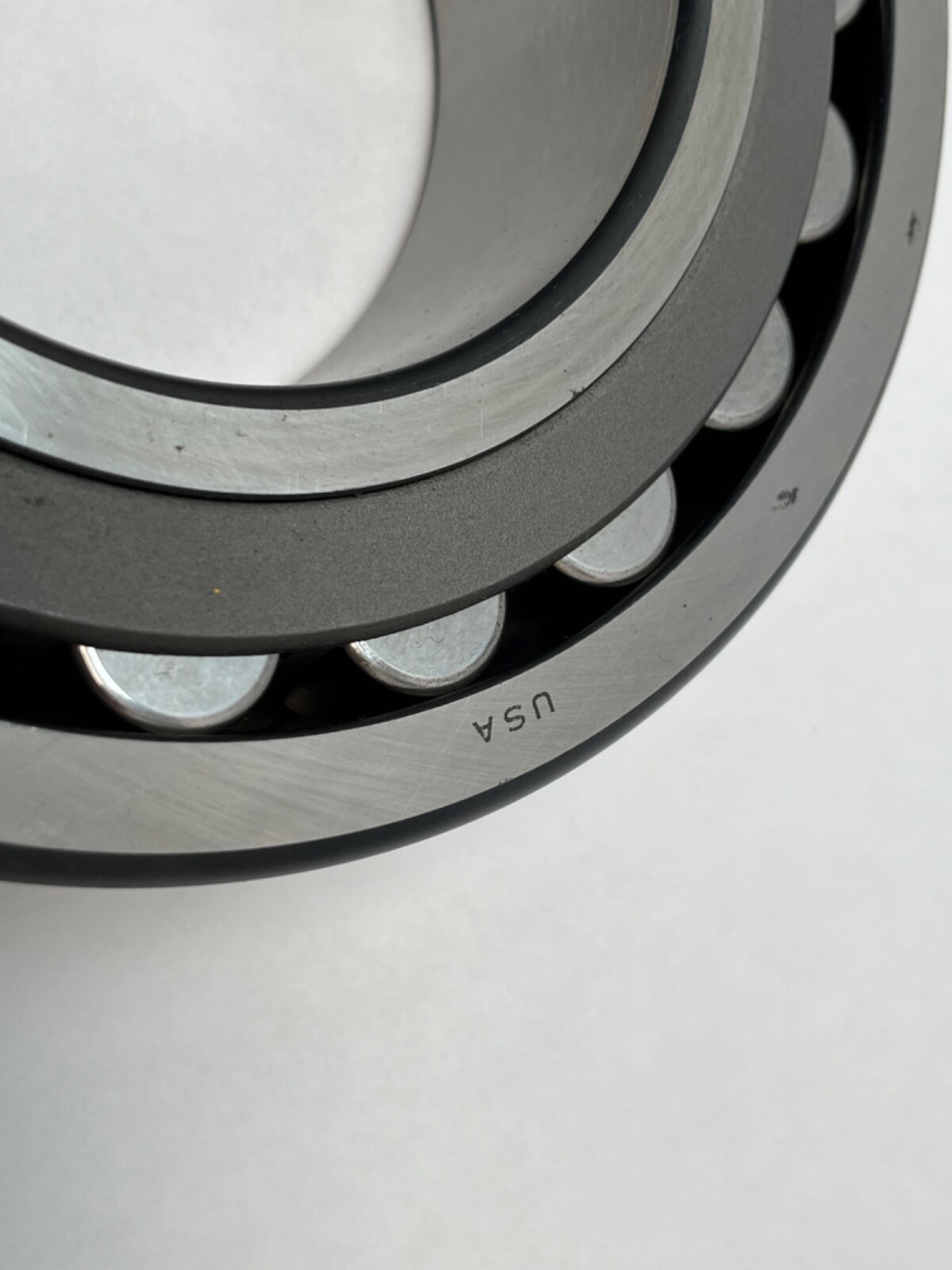 SKF 22224-C/C3W33 Spherical Bearing 120x215x58 mm 22224-C-C3-W33 USA