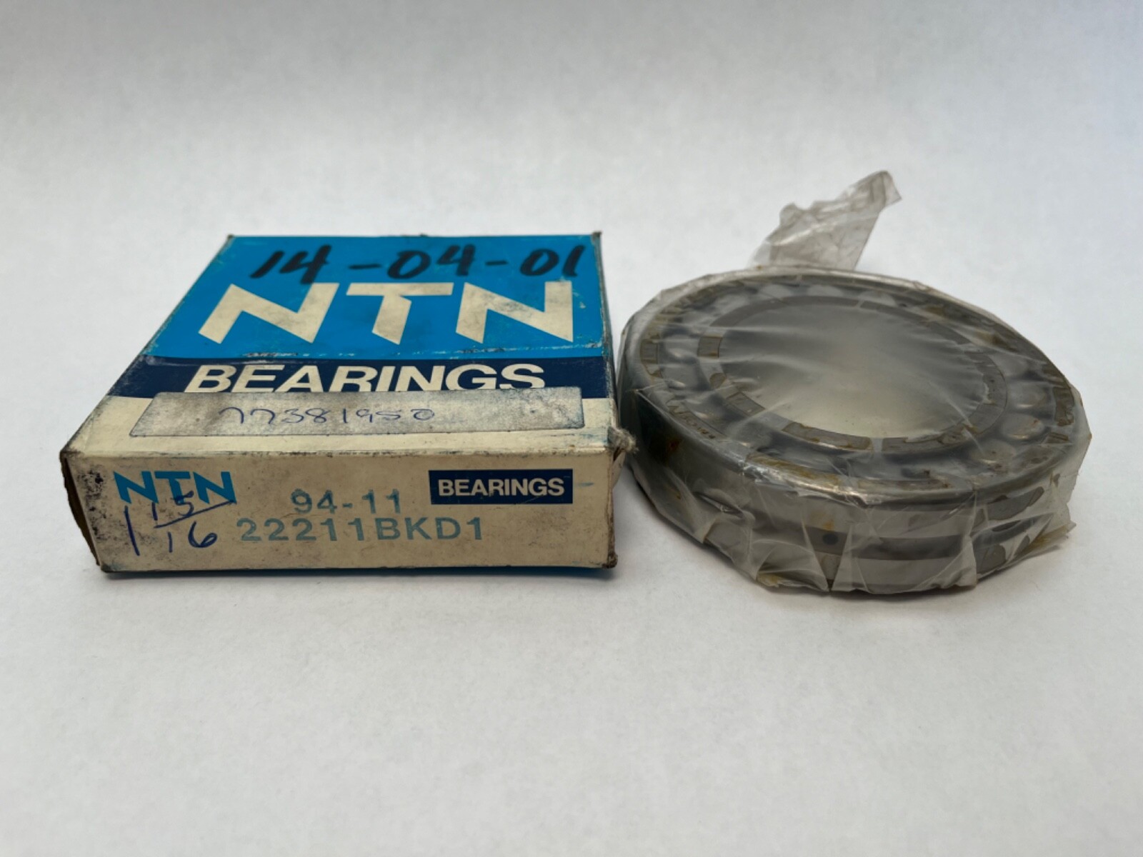 NTN 22211BKD1 Spherical Bearing 55x100x25mm 22211CJ 22211 B K W33/D1 Japan