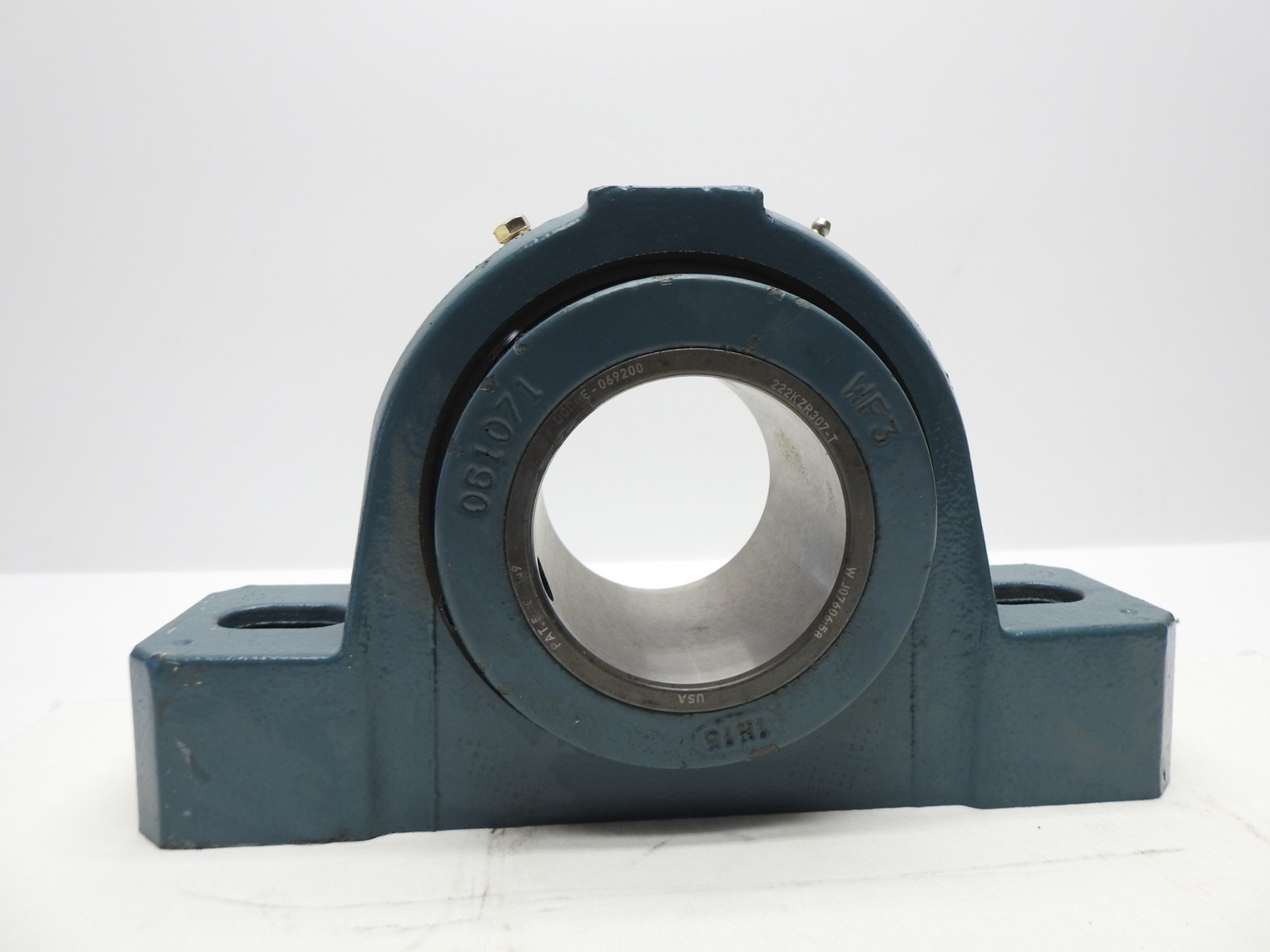 Dodge P2B-S2-307RE Pillow Block Roller Bearing Unit, 3-7/16 in Bore Dia. – NEW