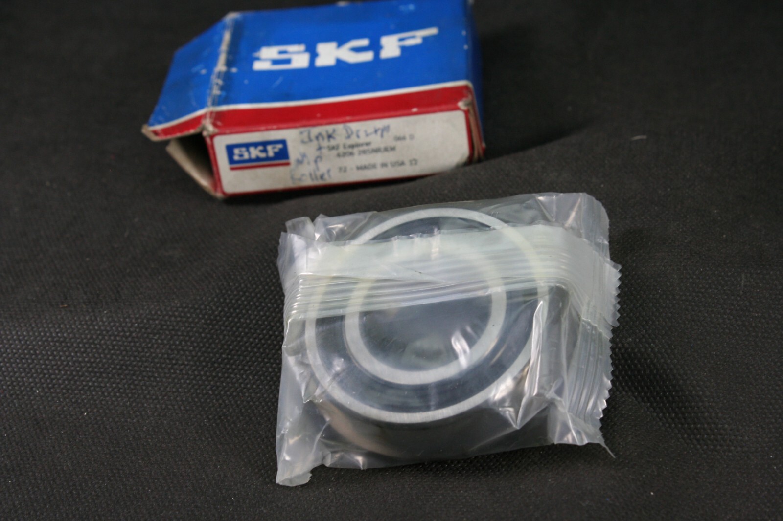 ONE (1) SKF 6206 2RS1NRJEM Deep Groove Bearing 30 MM ID USA NEW