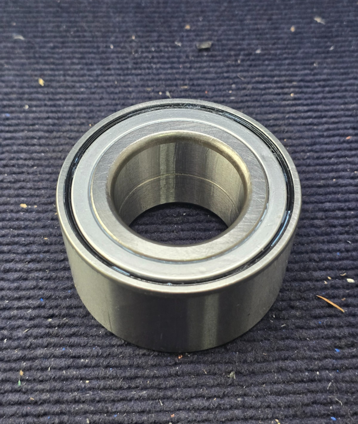 Double-Row Angular Contact Wheel Bearing 3-1/4″ OD x 1-3/4″ Width x 1-3/4″ Bore