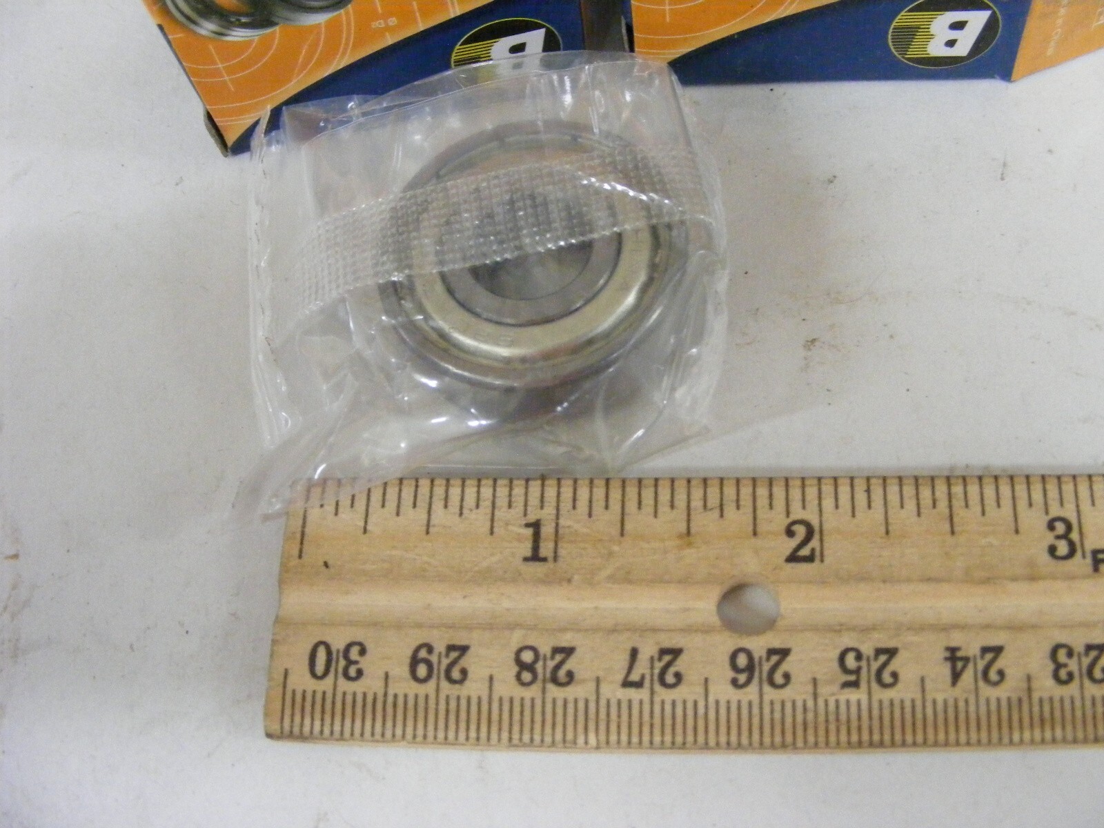 (6) Radial Ball Bearing 6201 ZZ C3 PRX (zz1)