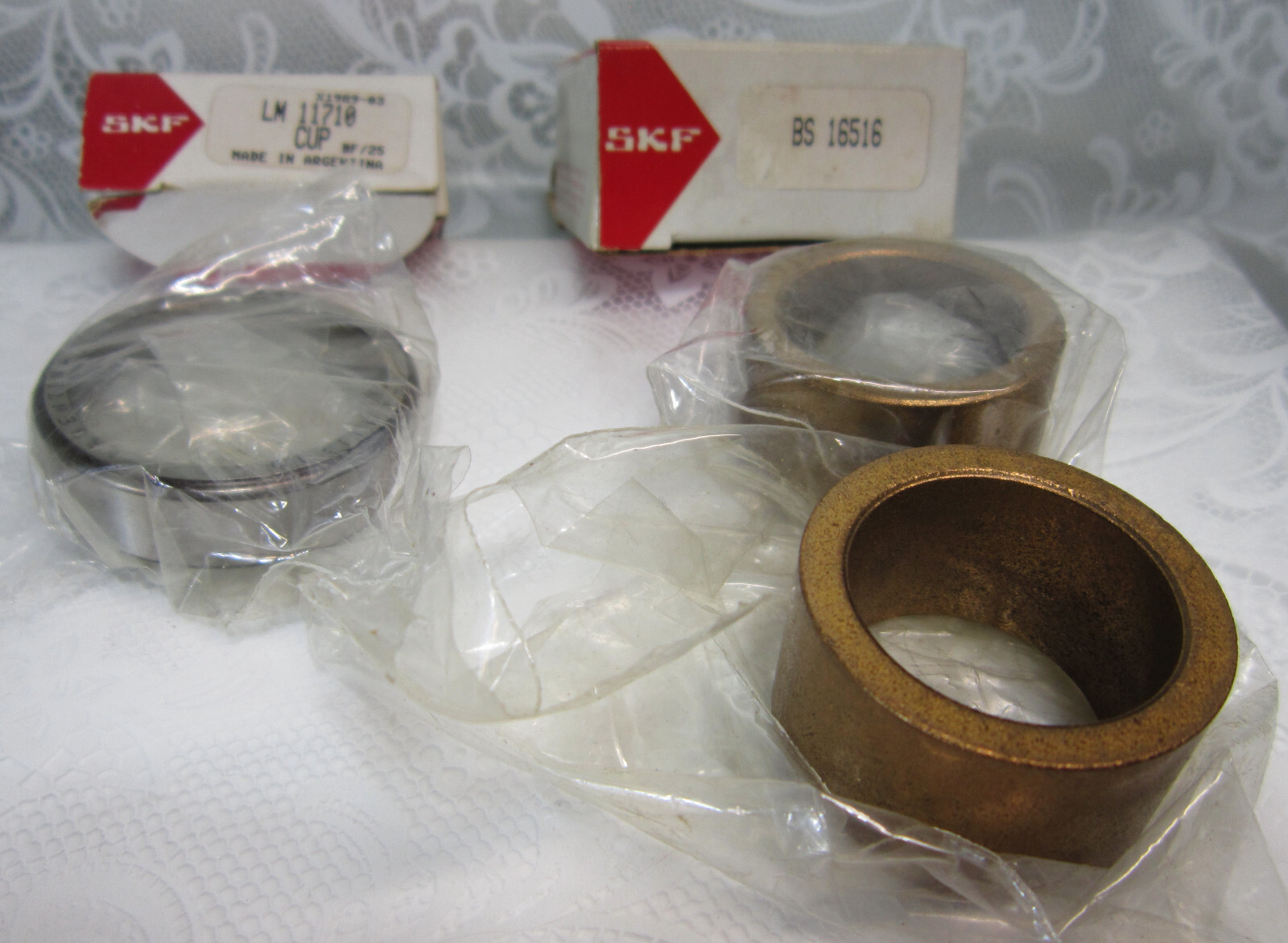 SKF x1989-03 LM 11710 CUP BF/25 + (2) BS 16516 Parts ~ New Old Stock