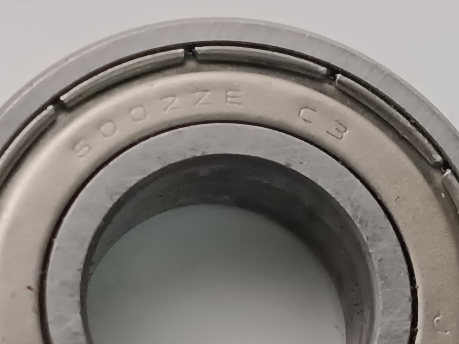 Lot of 11 Model 6002 Sealed Ball Bearings 1.25 in OD 1.6 in ID 0.695 W