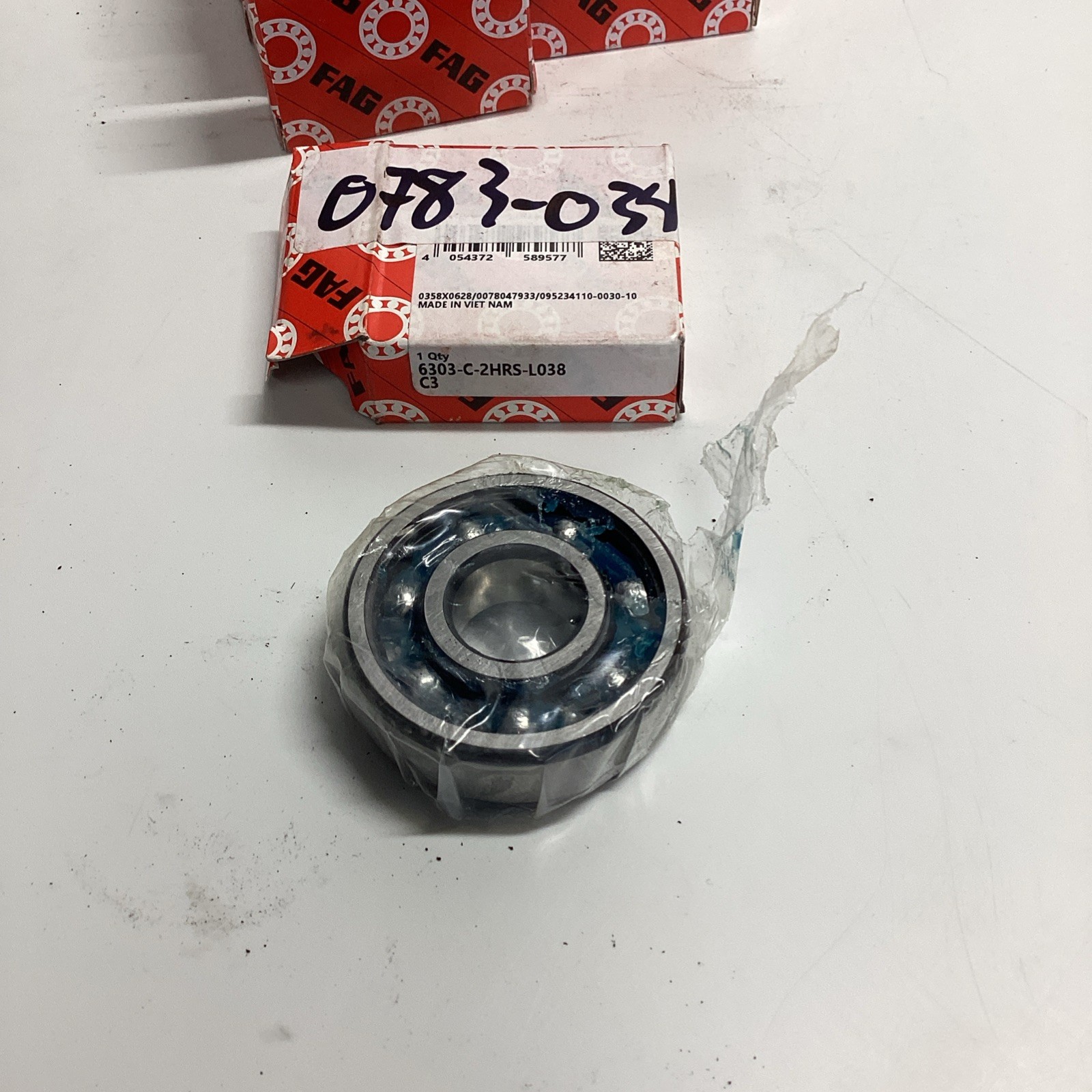 FAG 6303-C-2HRS-L038C3 Roller Bearing Lot Of 10 AC-165