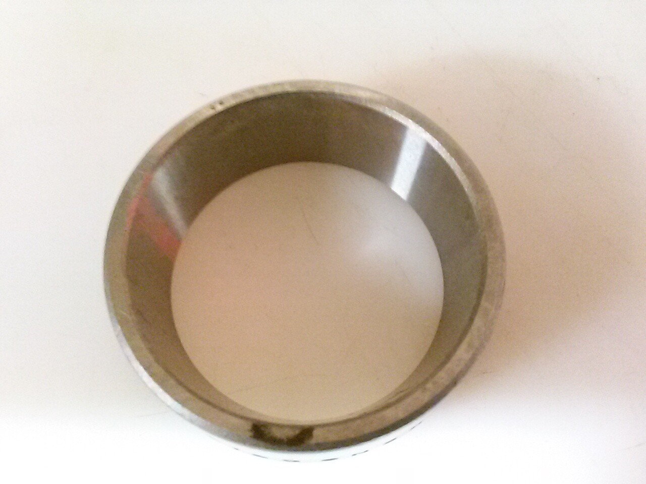 Timken 09195-30000 high precision class 3 bearing cup, made in USA.