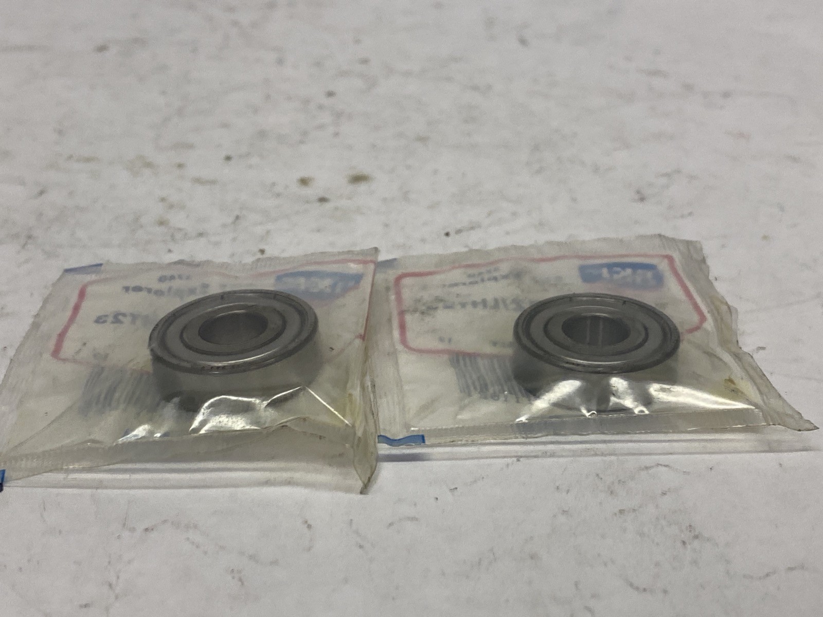 (2) NIB SKF 9mm ID 24mm OD 7mm W Double Shielded Ball Bearing 609-2Z/LHT23