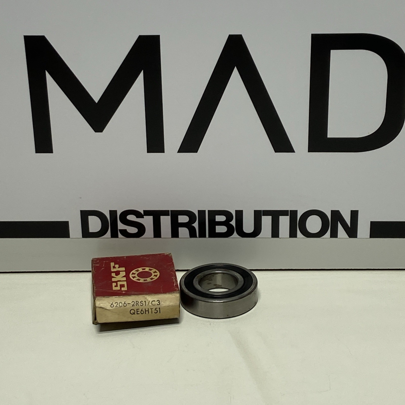 NEW SKF 6206-2RS1/C3 Single Row Cylindrical Bore Deep Groove Ball Bearing