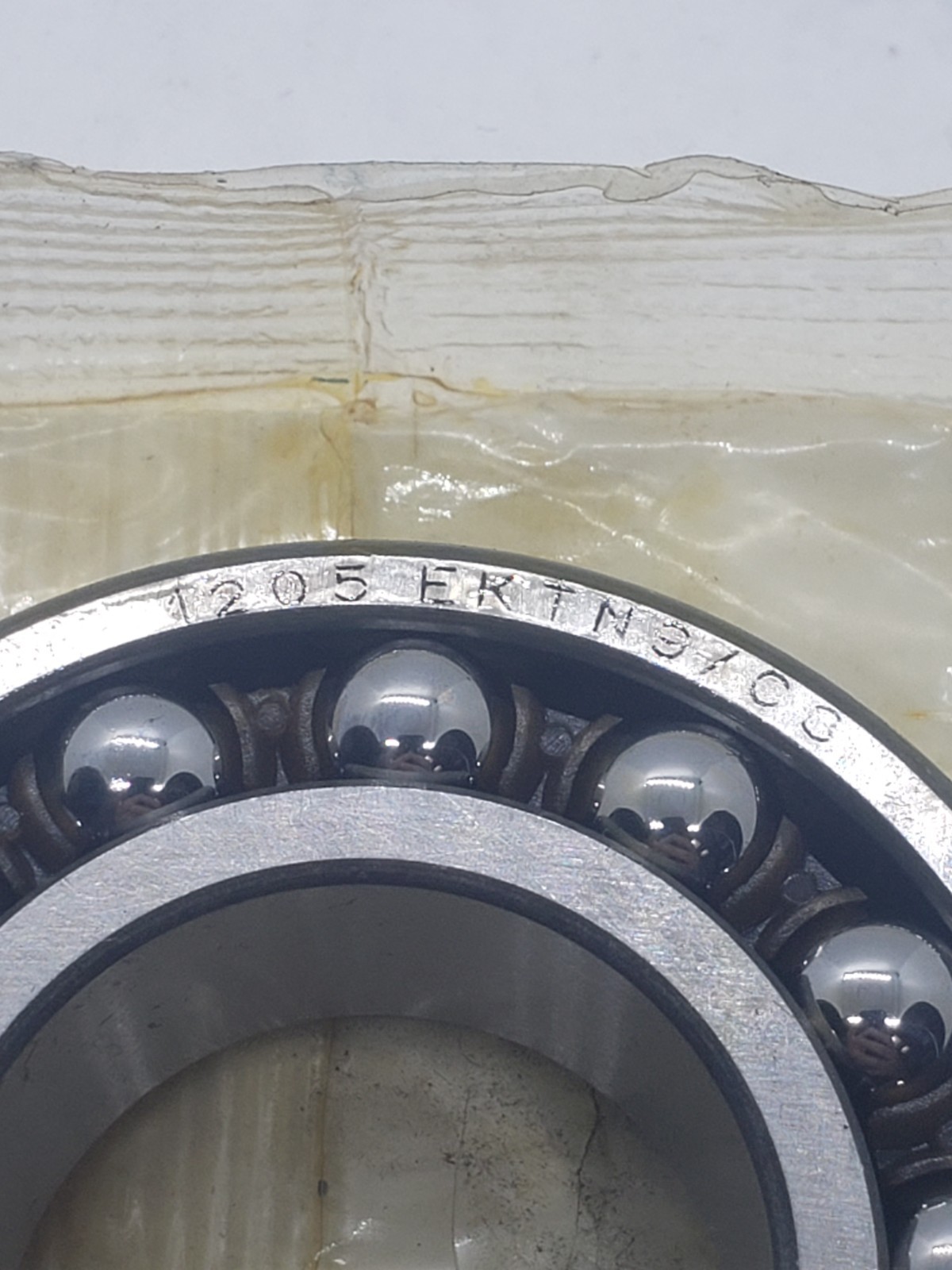 SKF 1205 EKTN9/C3 SELF ALIGNING BALL BEARING 25x52x15mm, NNB