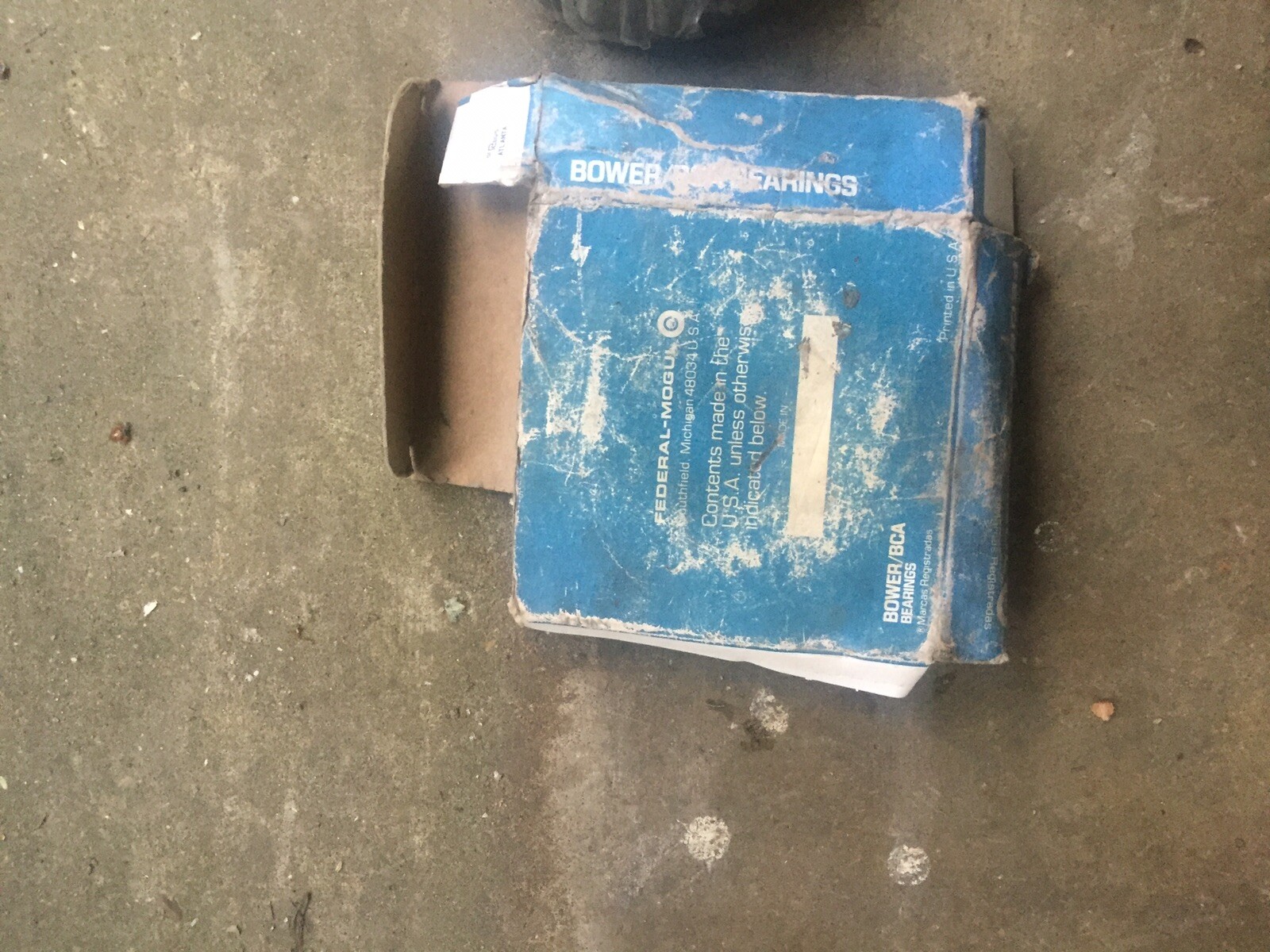 New In Plastic And Distressed Box Old Stock 72200C Bower Tapered Bearing