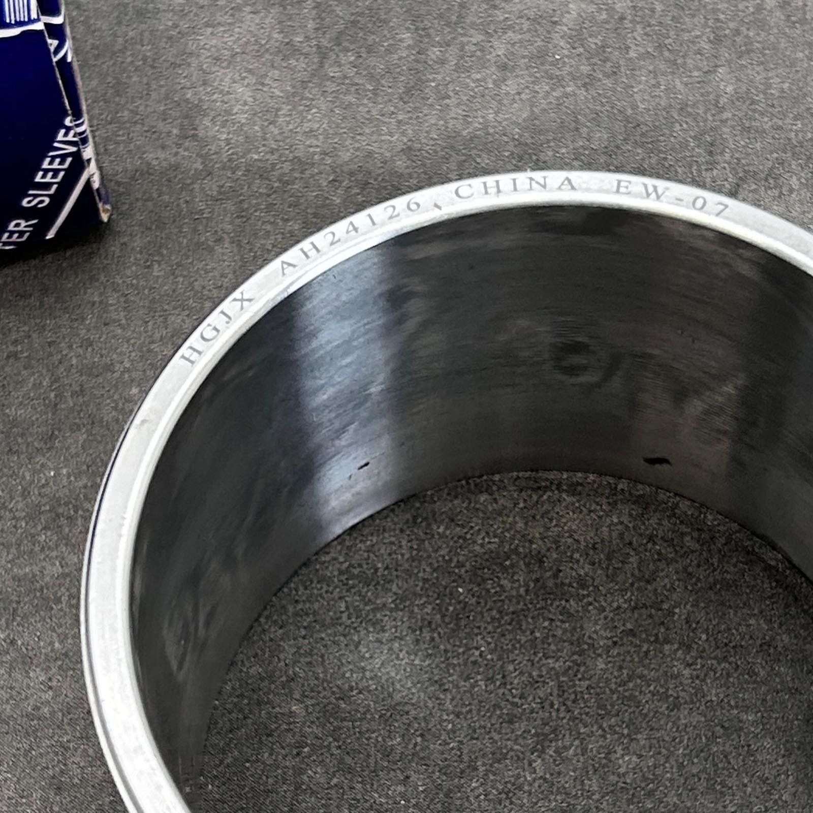AH24126 New Bearing Steel for SKF AH 24126 Return Sleeve Free Shipping