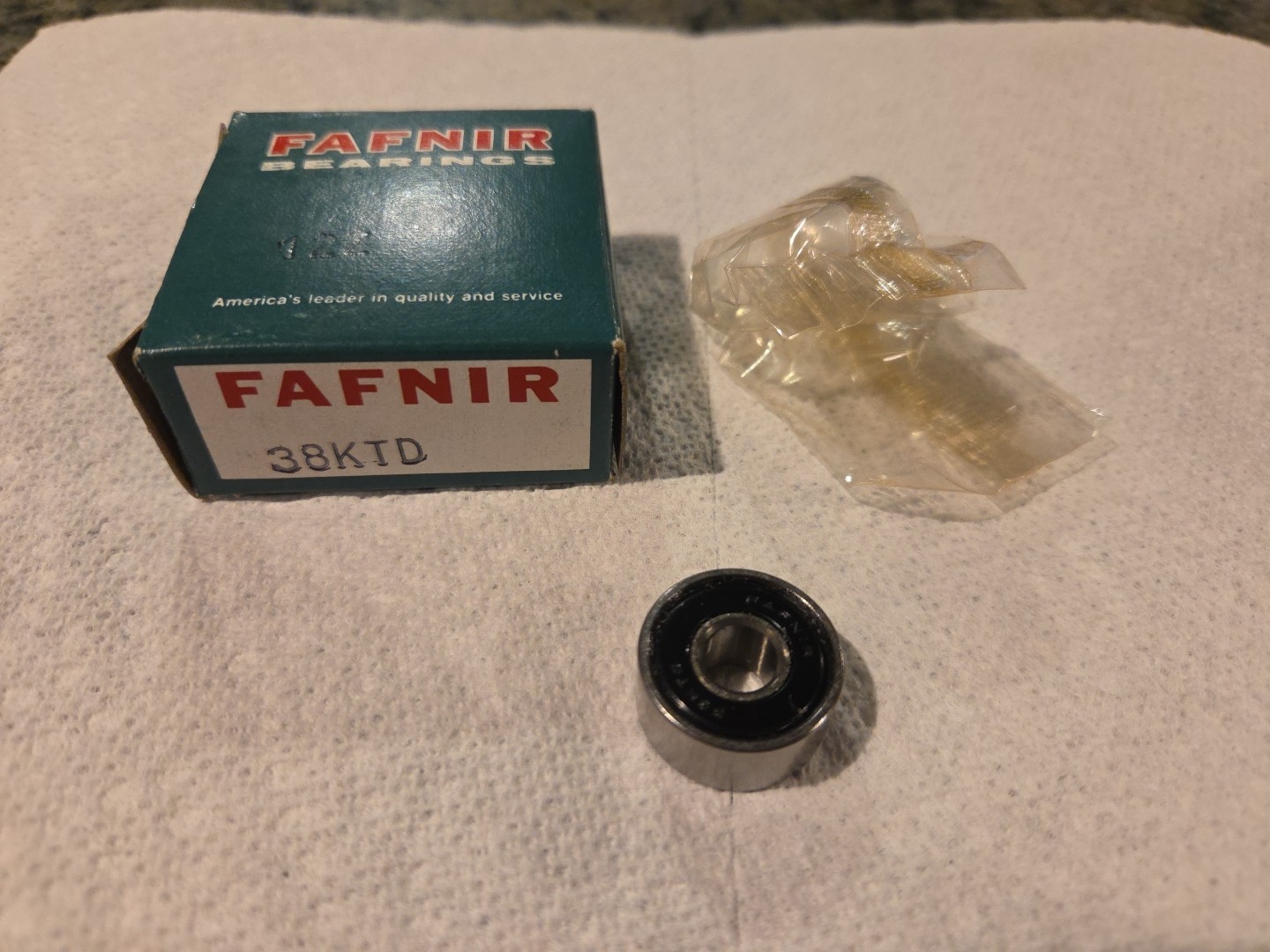 38KTD Fafnir New Single Row Ball Bearing