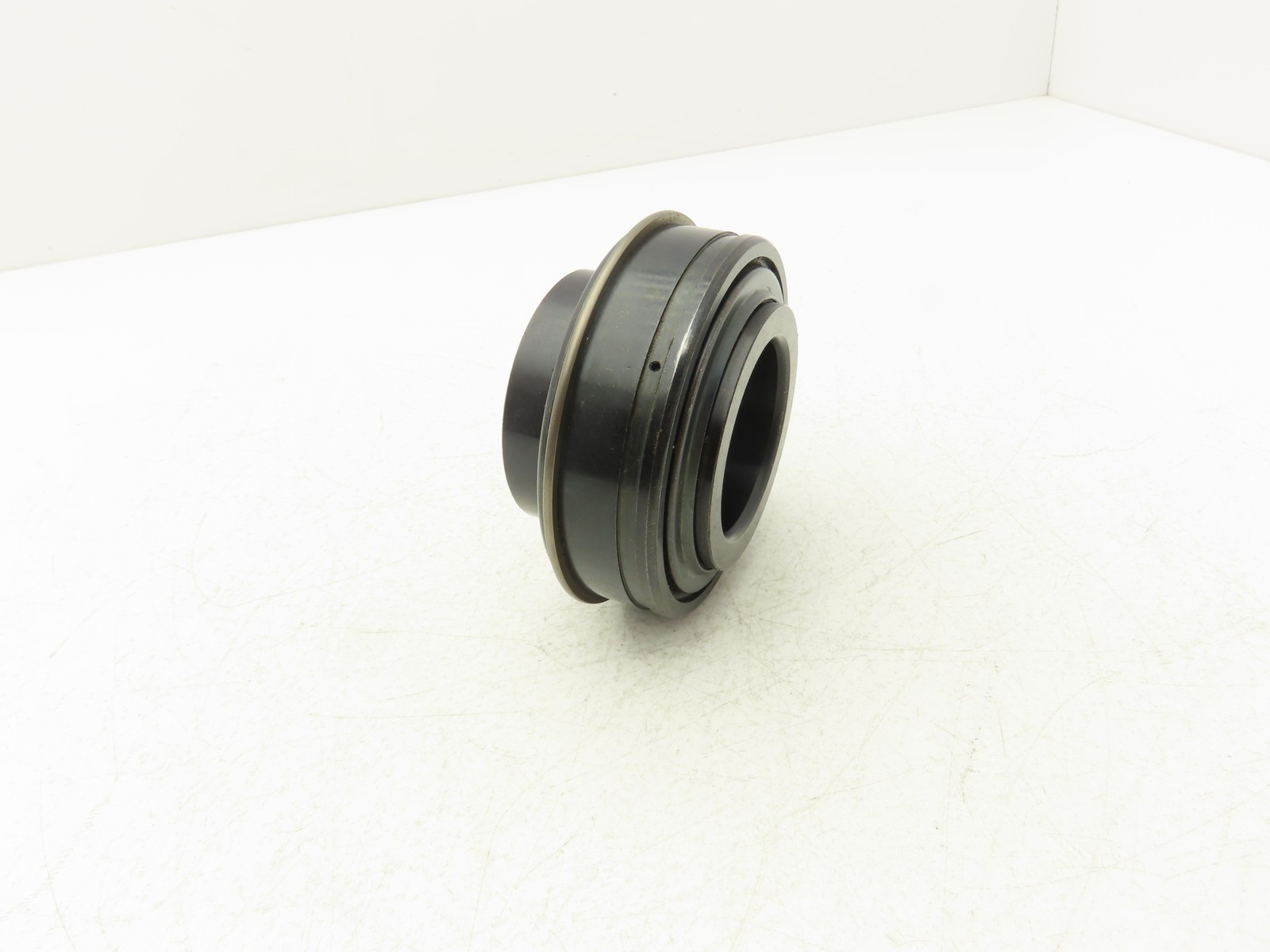Timken ER32 Fafnir Wide Ball Bearing Insert Pillow Block 2″ID x 3.937″ OD