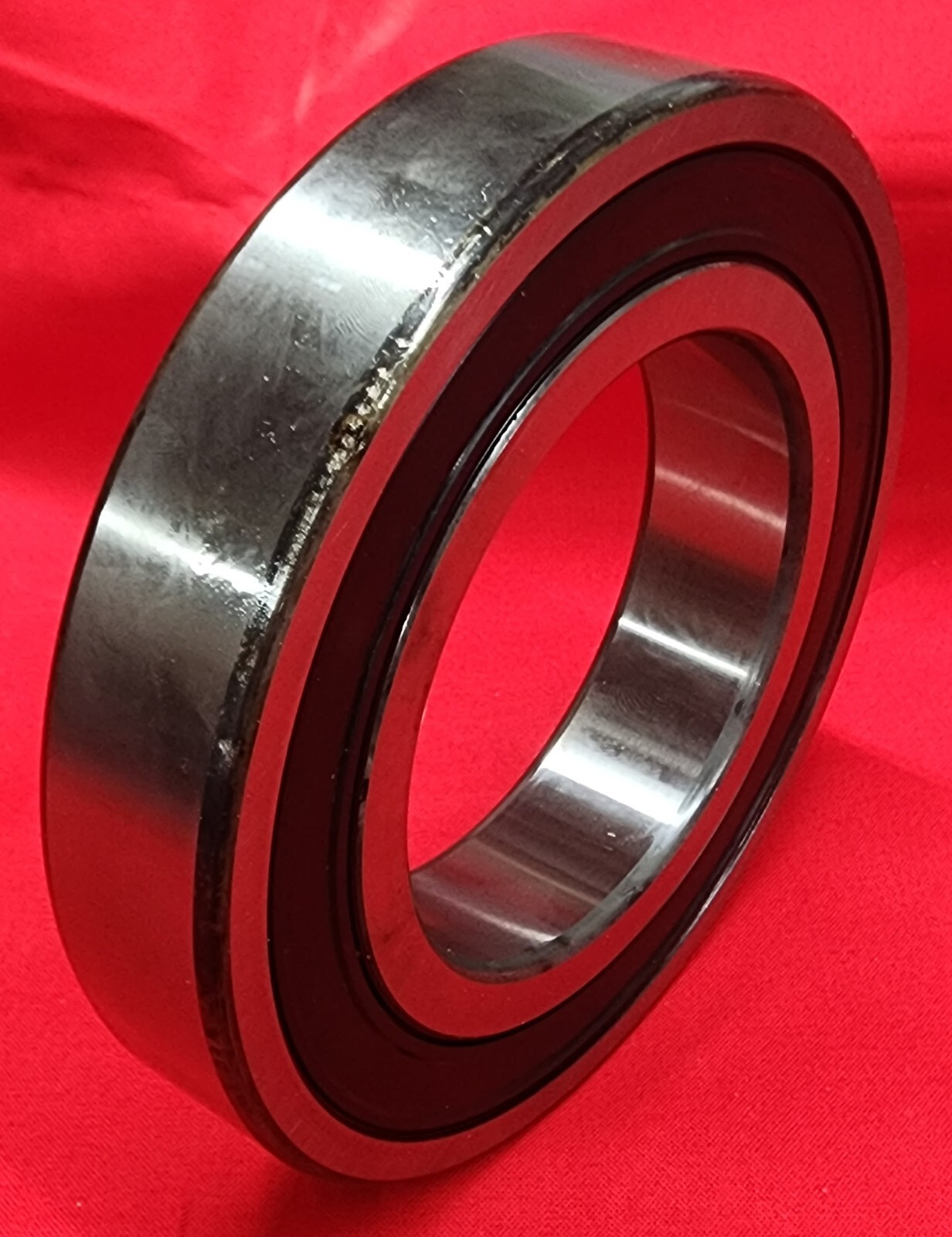SKF BALL BEARING 6215 2RSJEM 75MM BORE 130MM DIAMETER 25MM WIDTH DOUBLE-SEALED