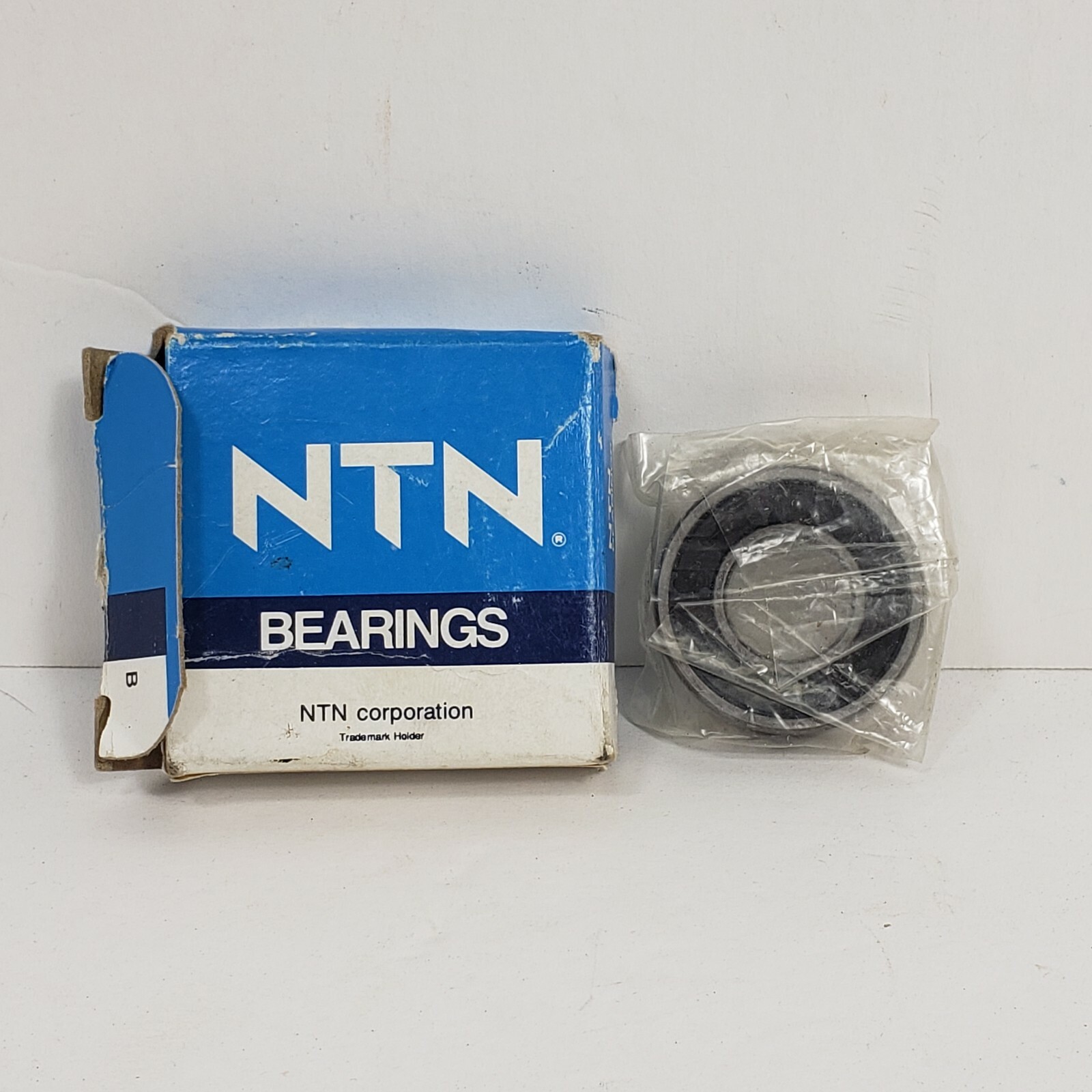 6202LLB/15.875C3/5C – NTN – Ball Bearing – FACTORY NEW